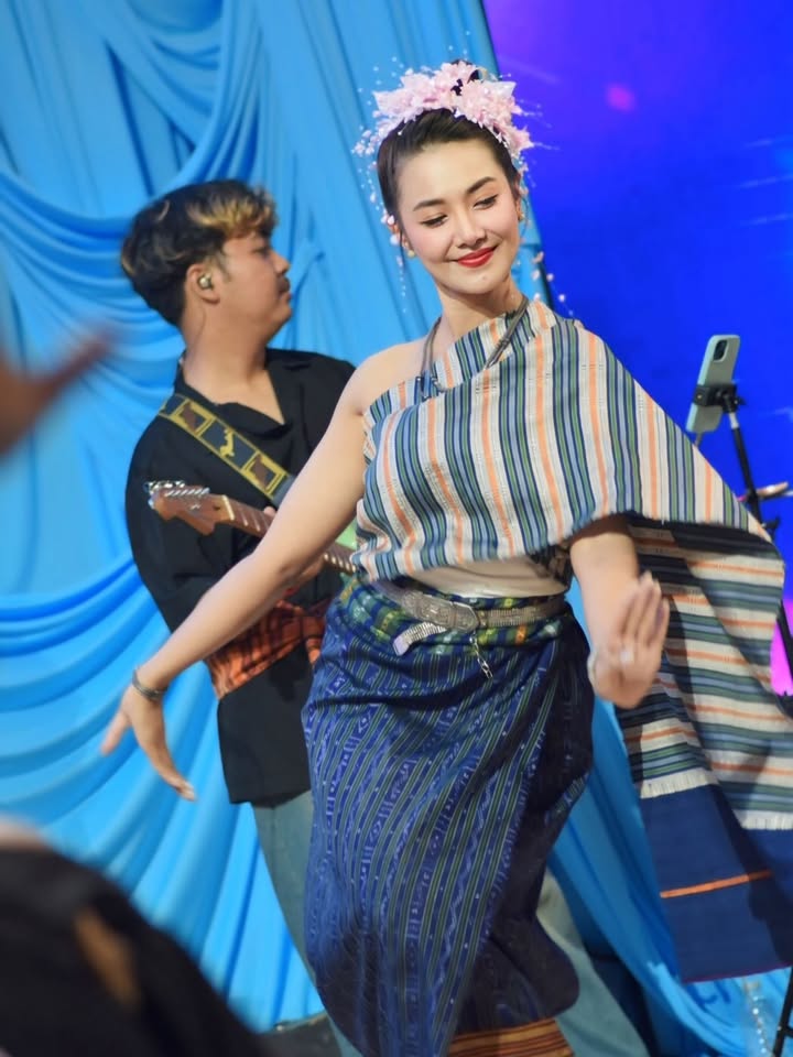 เต๋า - ภูศิลป์ วารินรักษ์