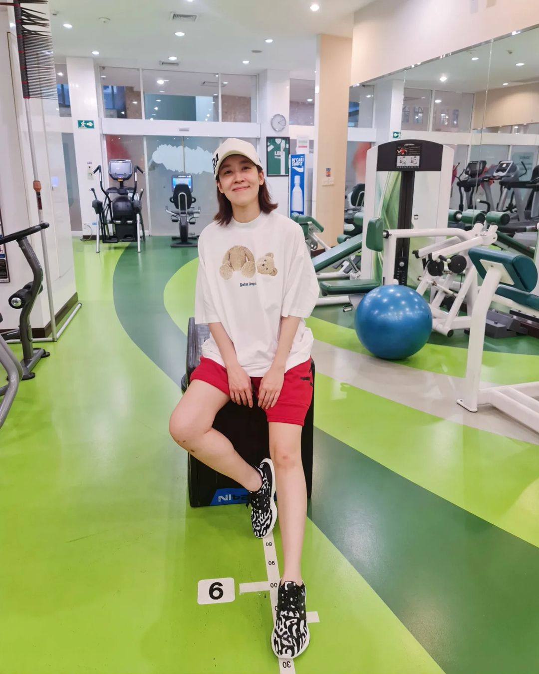 เชียร์ - ฑิฆัมพร ฤทธิ์ธาอภินันท์