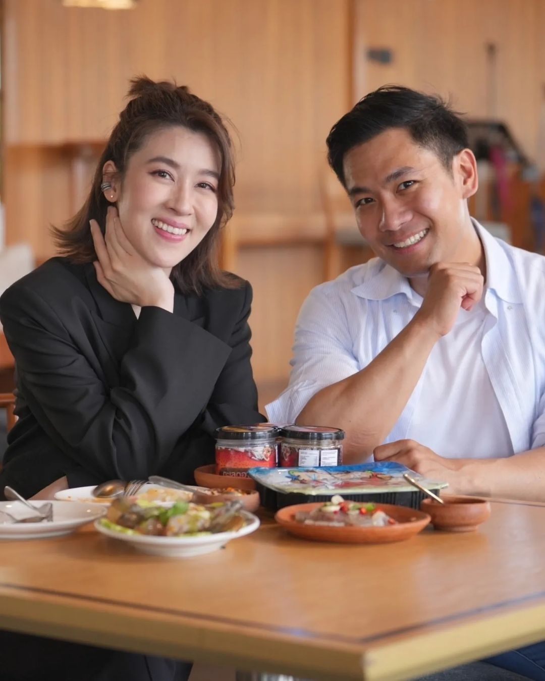เชียร์ - ฑิฆัมพร ฤทธิ์ธาอภินันท์