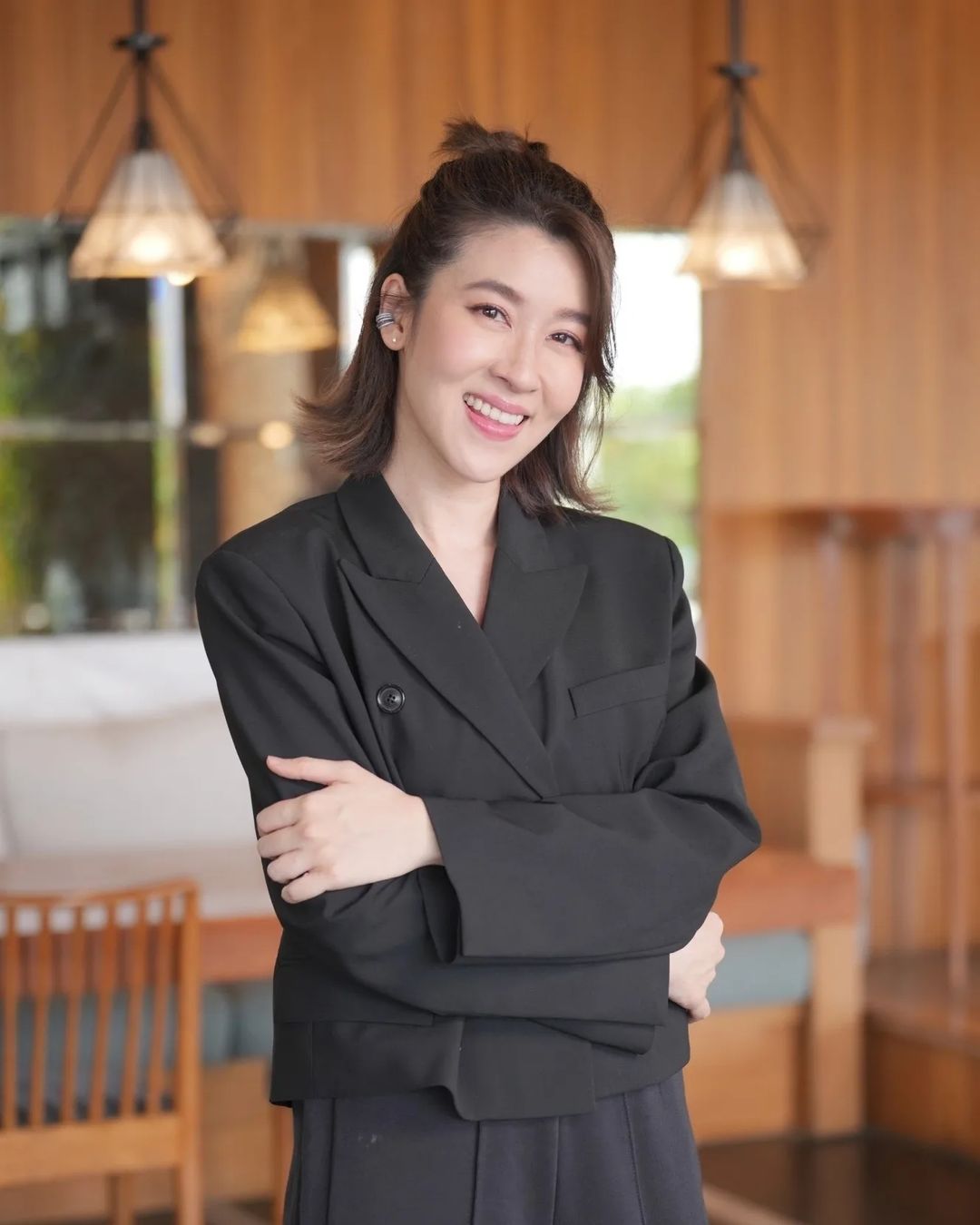 เชียร์ - ฑิฆัมพร ฤทธิ์ธาอภินันท์