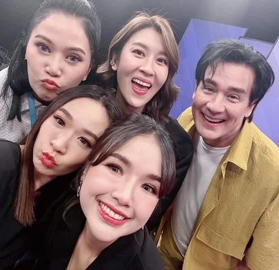 เชียร์ - ฑิฆัมพร ฤทธิ์ธาอภินันท์