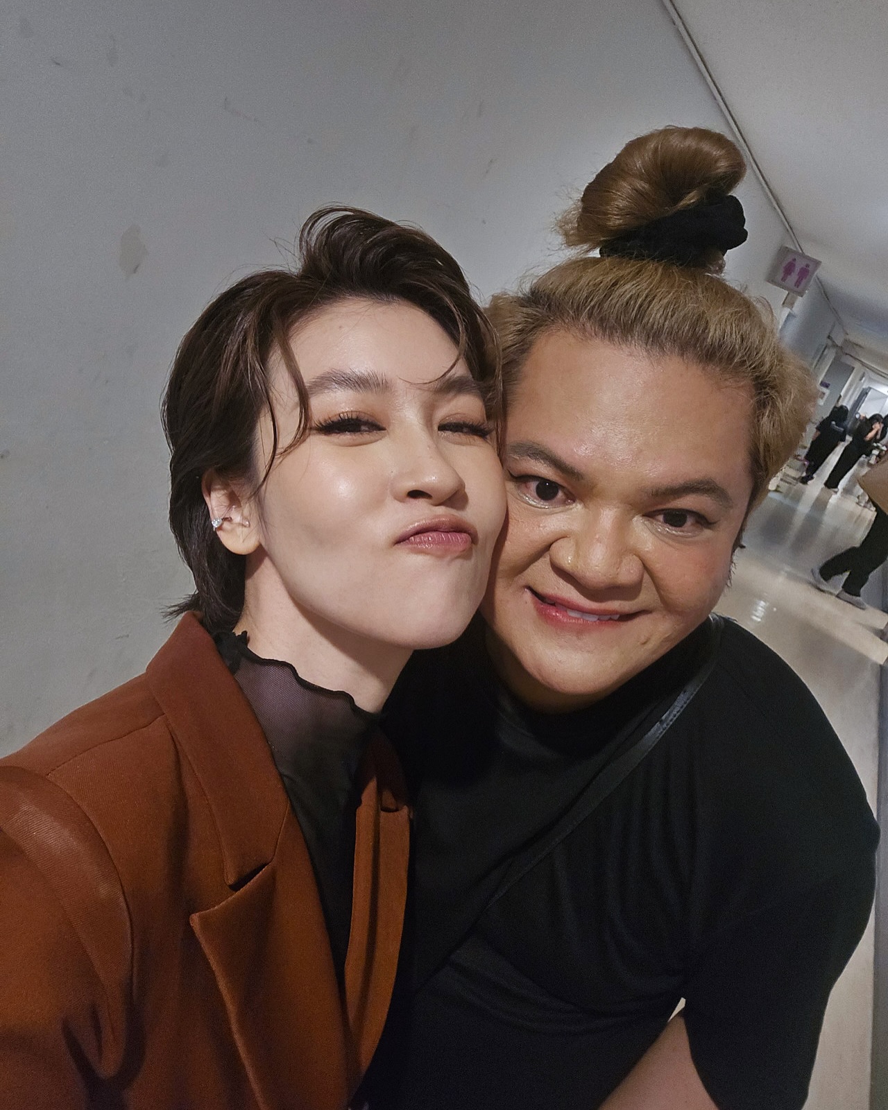 เชียร์ - ฑิฆัมพร ฤทธิ์ธาอภินันท์