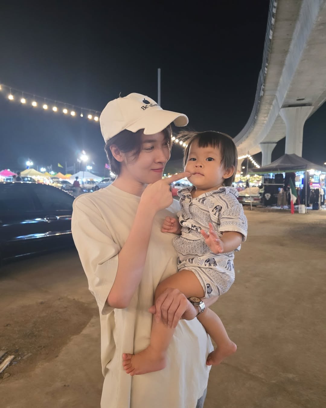 เชียร์ - ฑิฆัมพร ฤทธิ์ธาอภินันท์