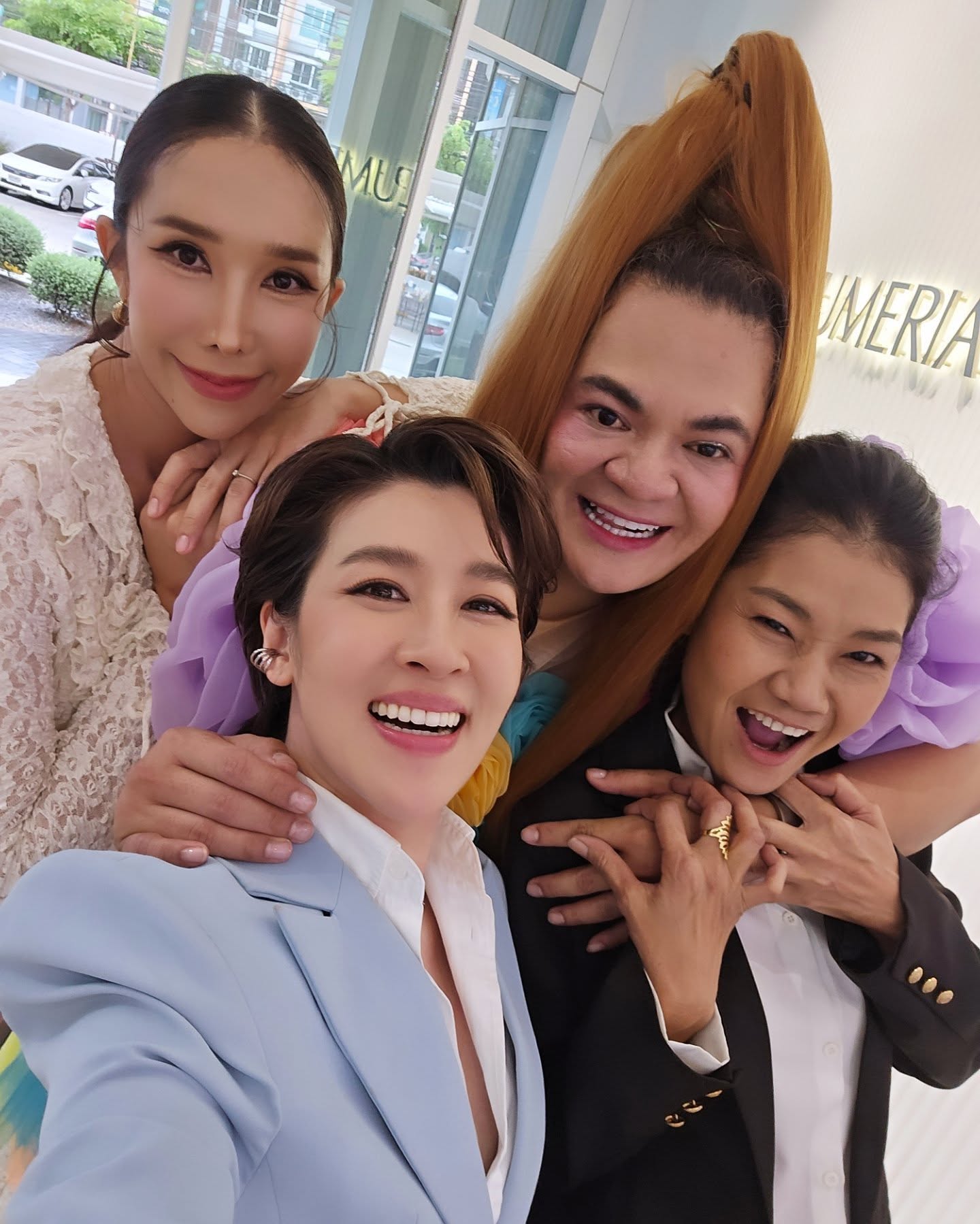 เชียร์ - ฑิฆัมพร ฤทธิ์ธาอภินันท์