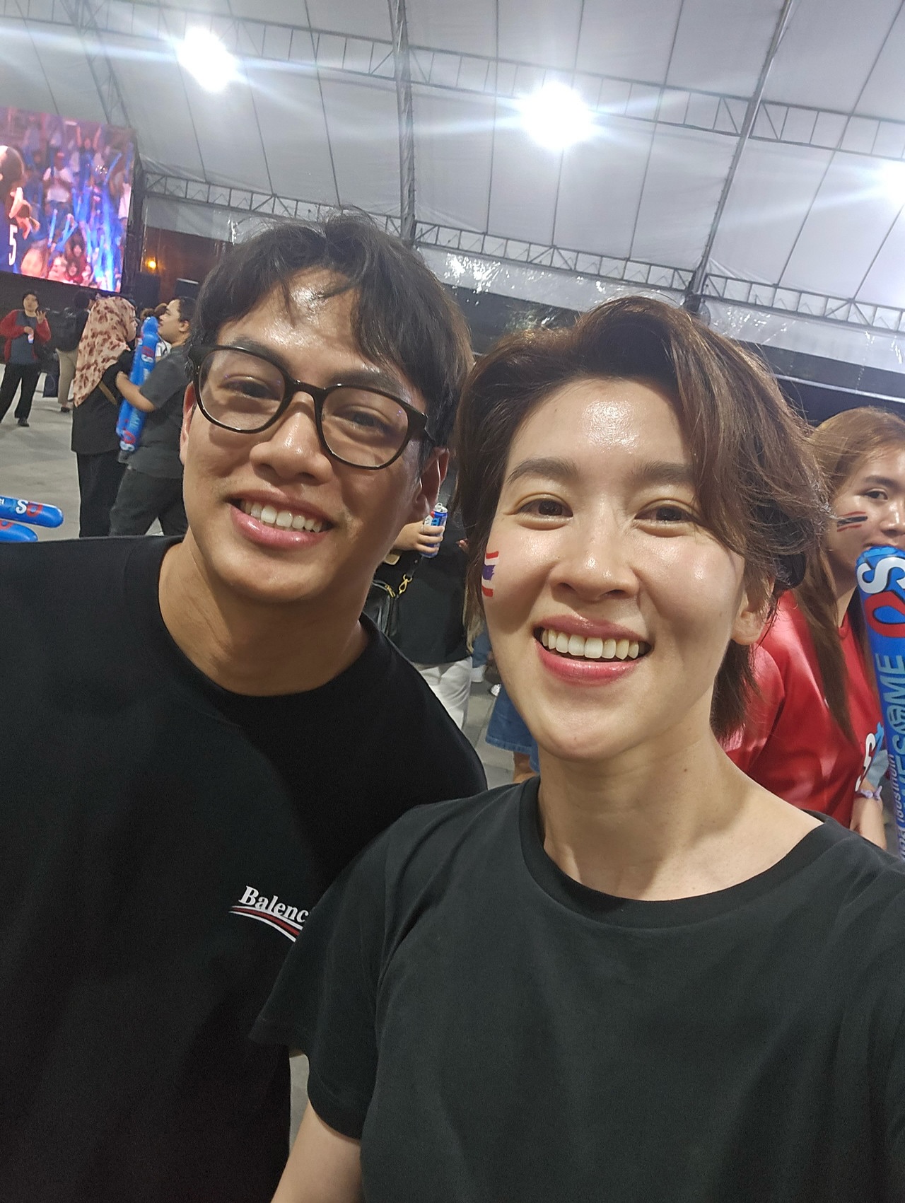 เชียร์ - ฑิฆัมพร ฤทธิ์ธาอภินันท์