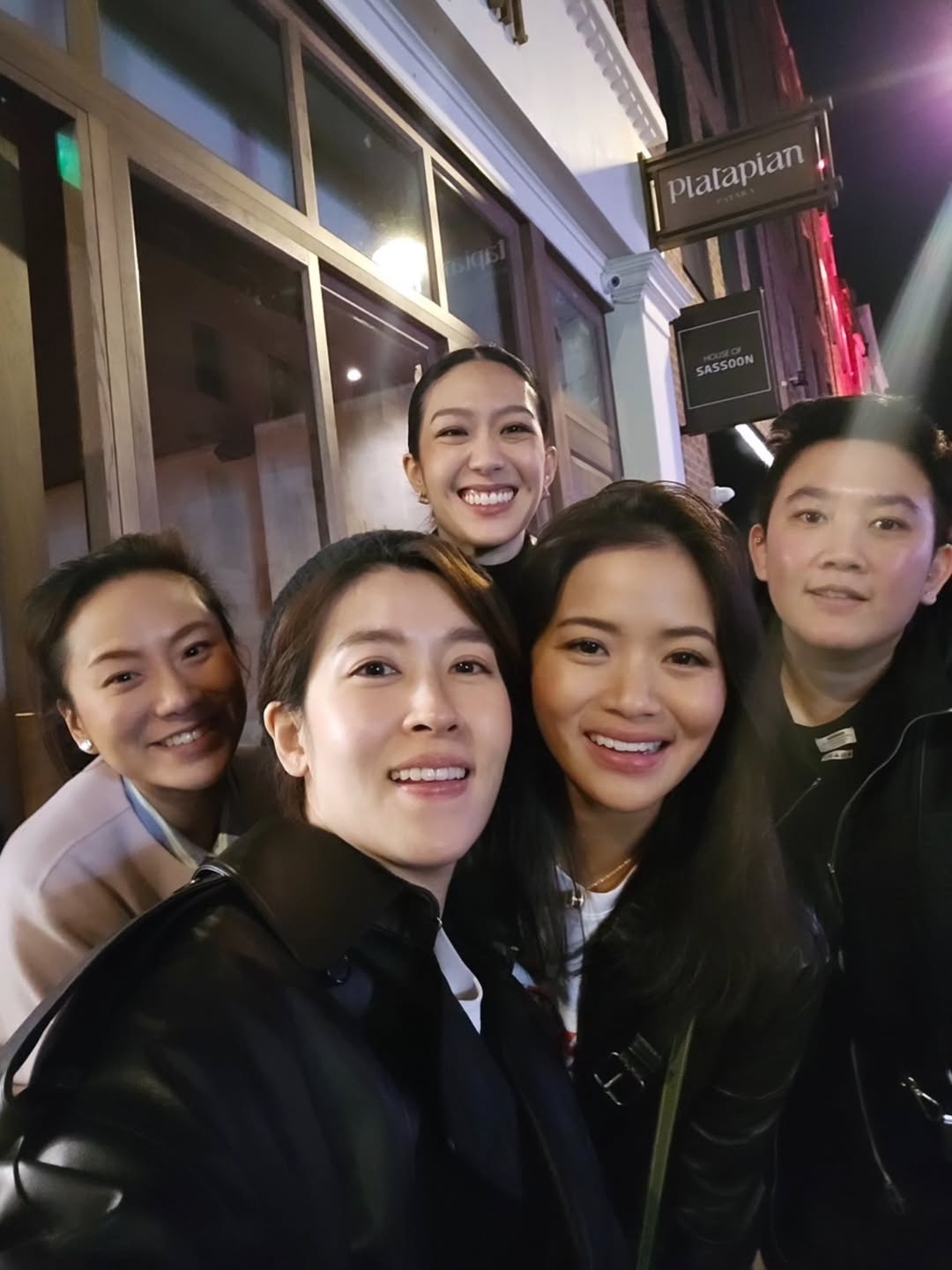 เชียร์ - ฑิฆัมพร ฤทธิ์ธาอภินันท์