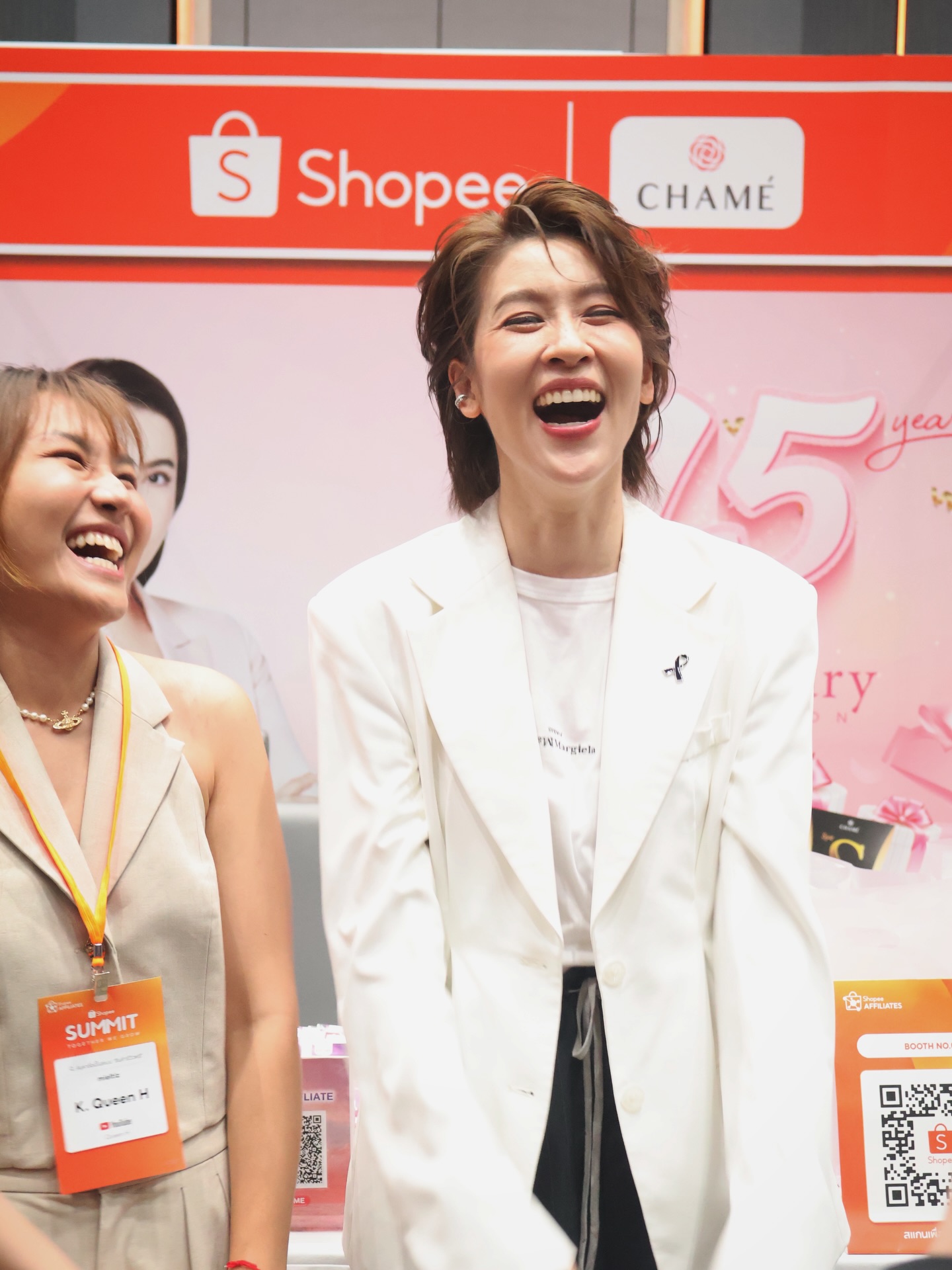 เชียร์ - ฑิฆัมพร ฤทธิ์ธาอภินันท์