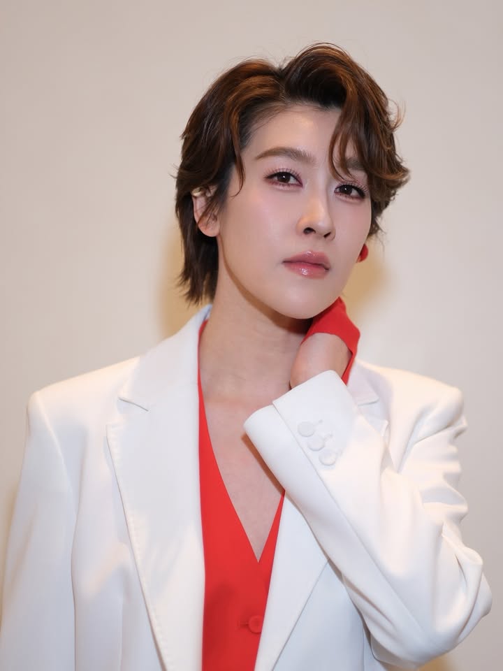 เชียร์ - ฑิฆัมพร ฤทธิ์ธาอภินันท์