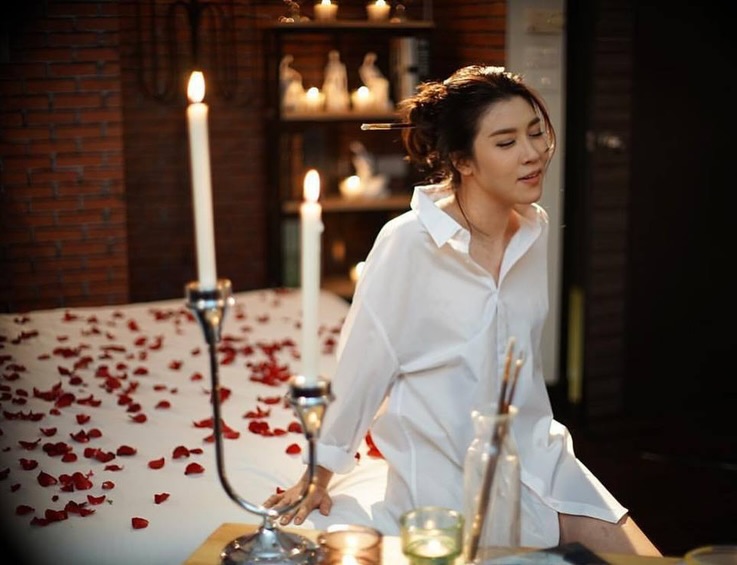 เชียร์ - ฑิฆัมพร ฤทธิ์ธาอภินันท์