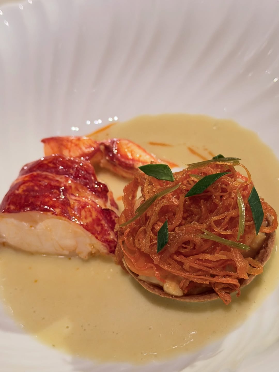 เชียร์ - ฑิฆัมพร ฤทธิ์ธาอภินันท์