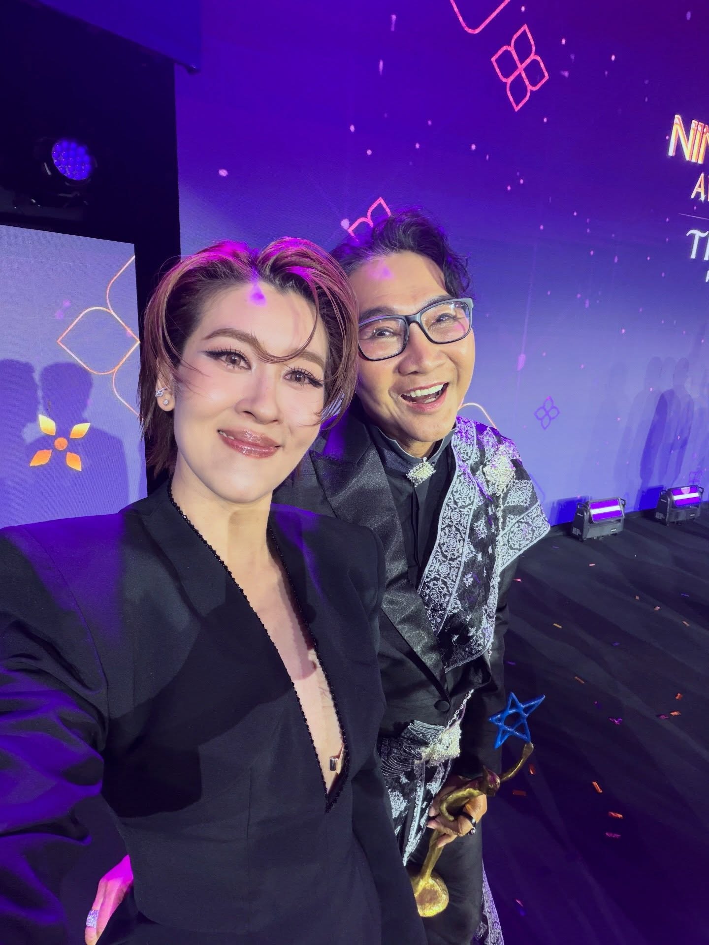 เชียร์ - ฑิฆัมพร ฤทธิ์ธาอภินันท์