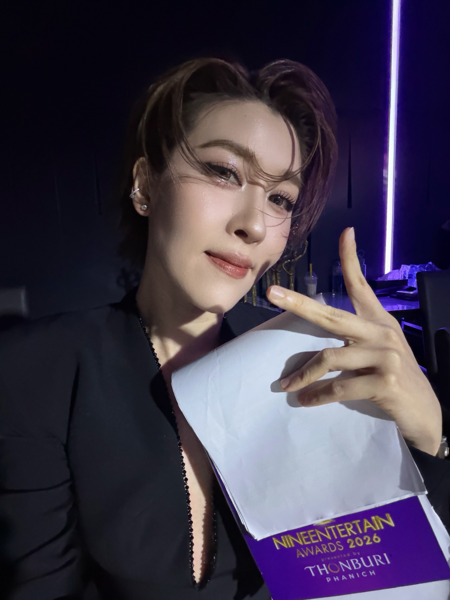 เชียร์ - ฑิฆัมพร ฤทธิ์ธาอภินันท์