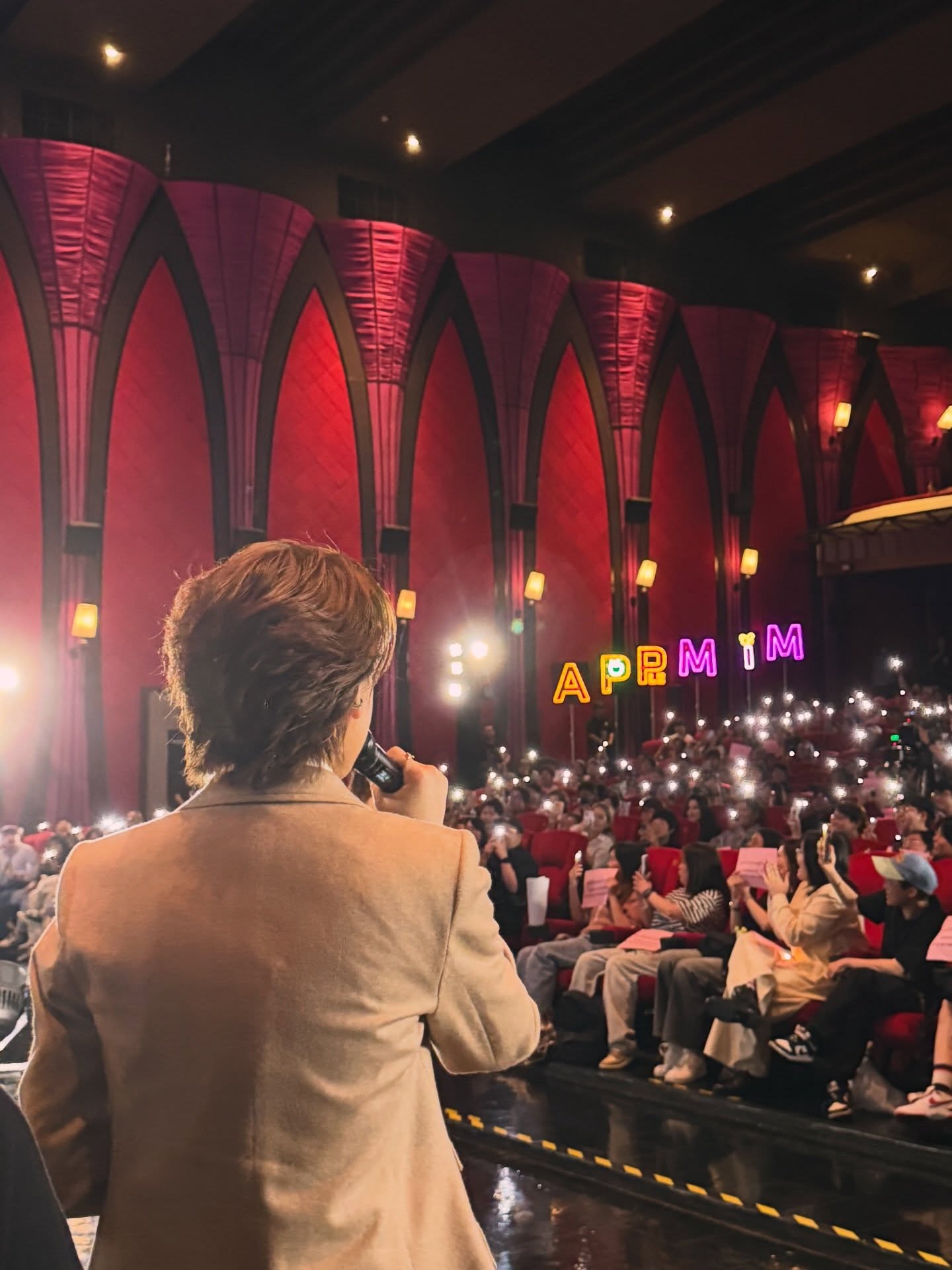 เชียร์ - ฑิฆัมพร ฤทธิ์ธาอภินันท์