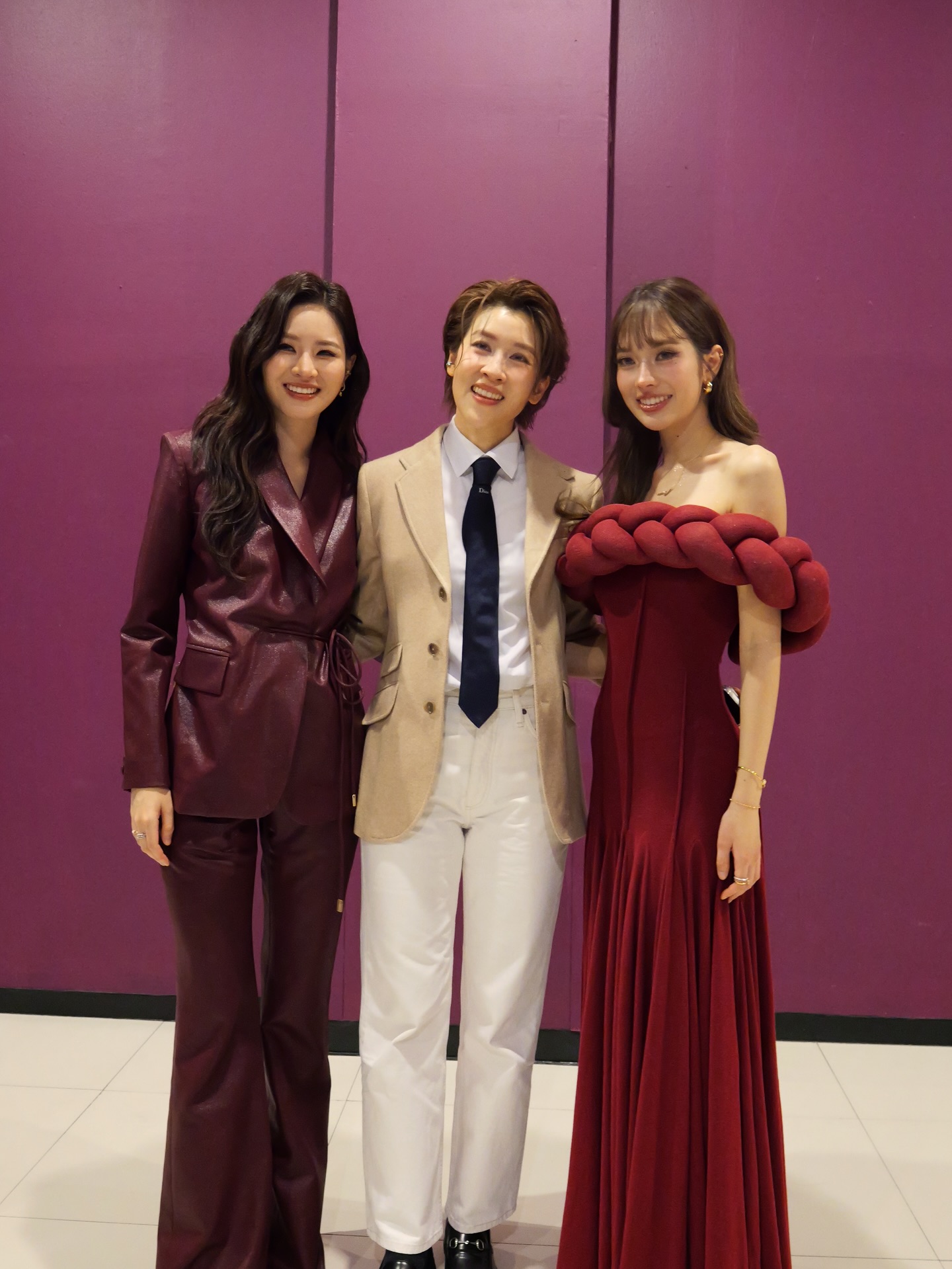 เชียร์ - ฑิฆัมพร ฤทธิ์ธาอภินันท์