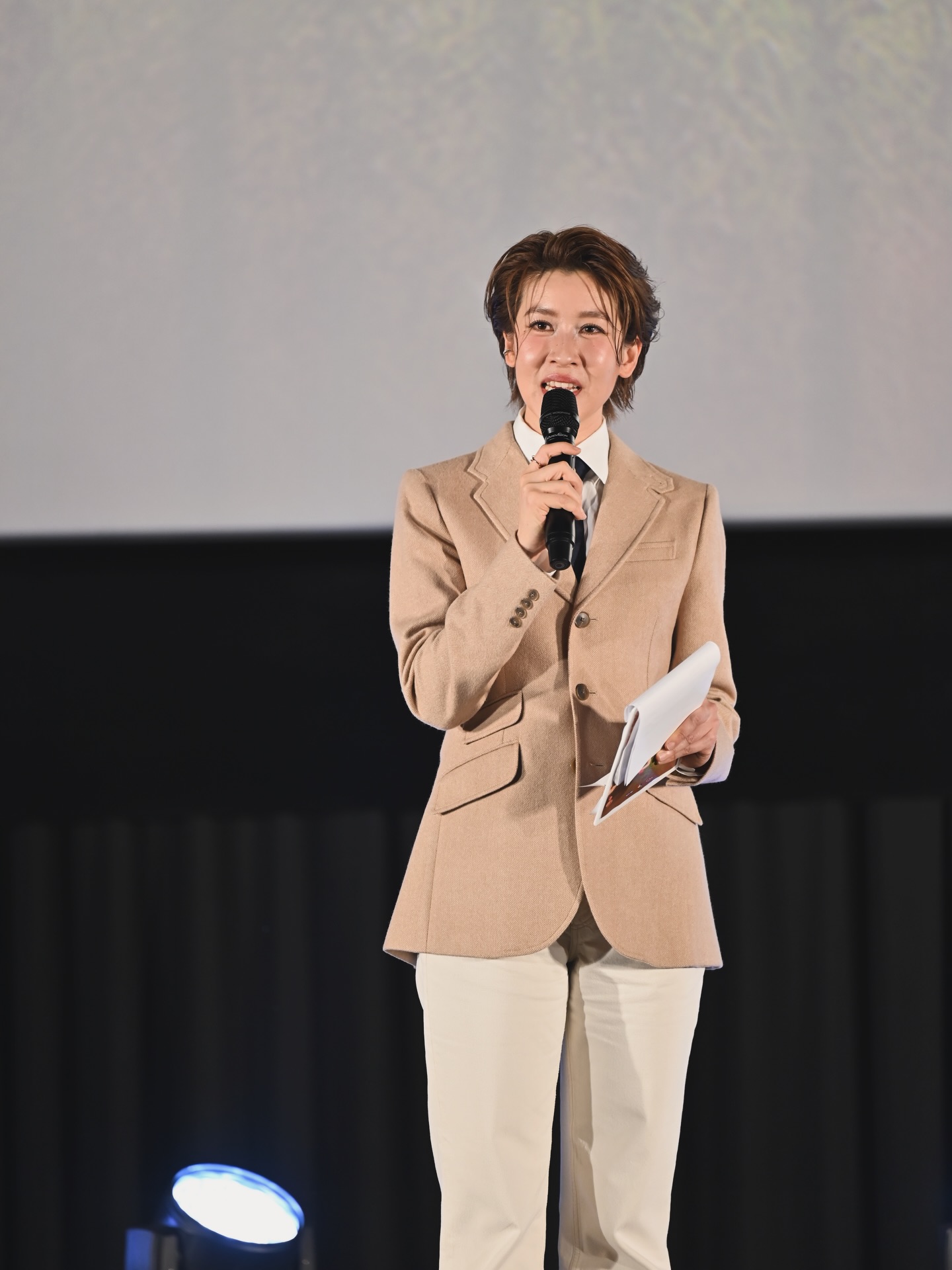 เชียร์ - ฑิฆัมพร ฤทธิ์ธาอภินันท์