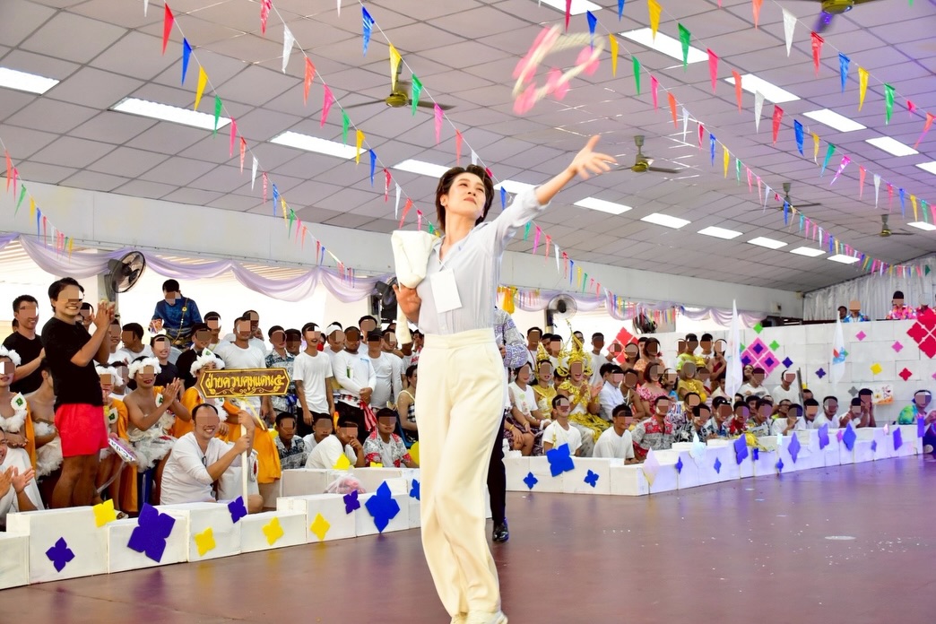 เชียร์ - ฑิฆัมพร ฤทธิ์ธาอภินันท์