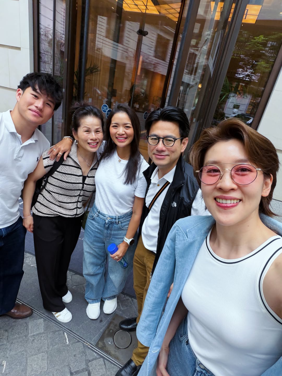 เชียร์ - ฑิฆัมพร ฤทธิ์ธาอภินันท์