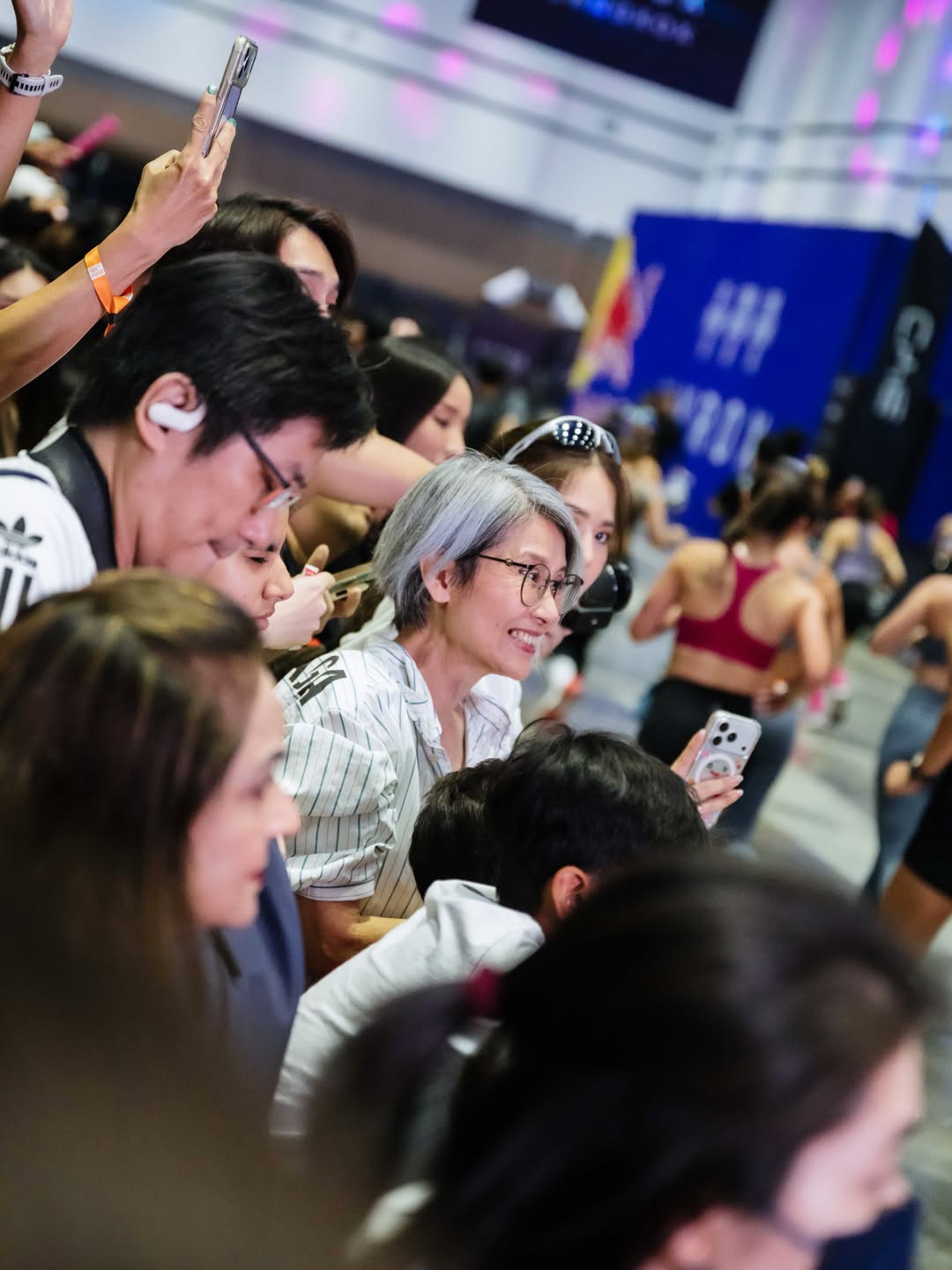 เชียร์ - ฑิฆัมพร ฤทธิ์ธาอภินันท์