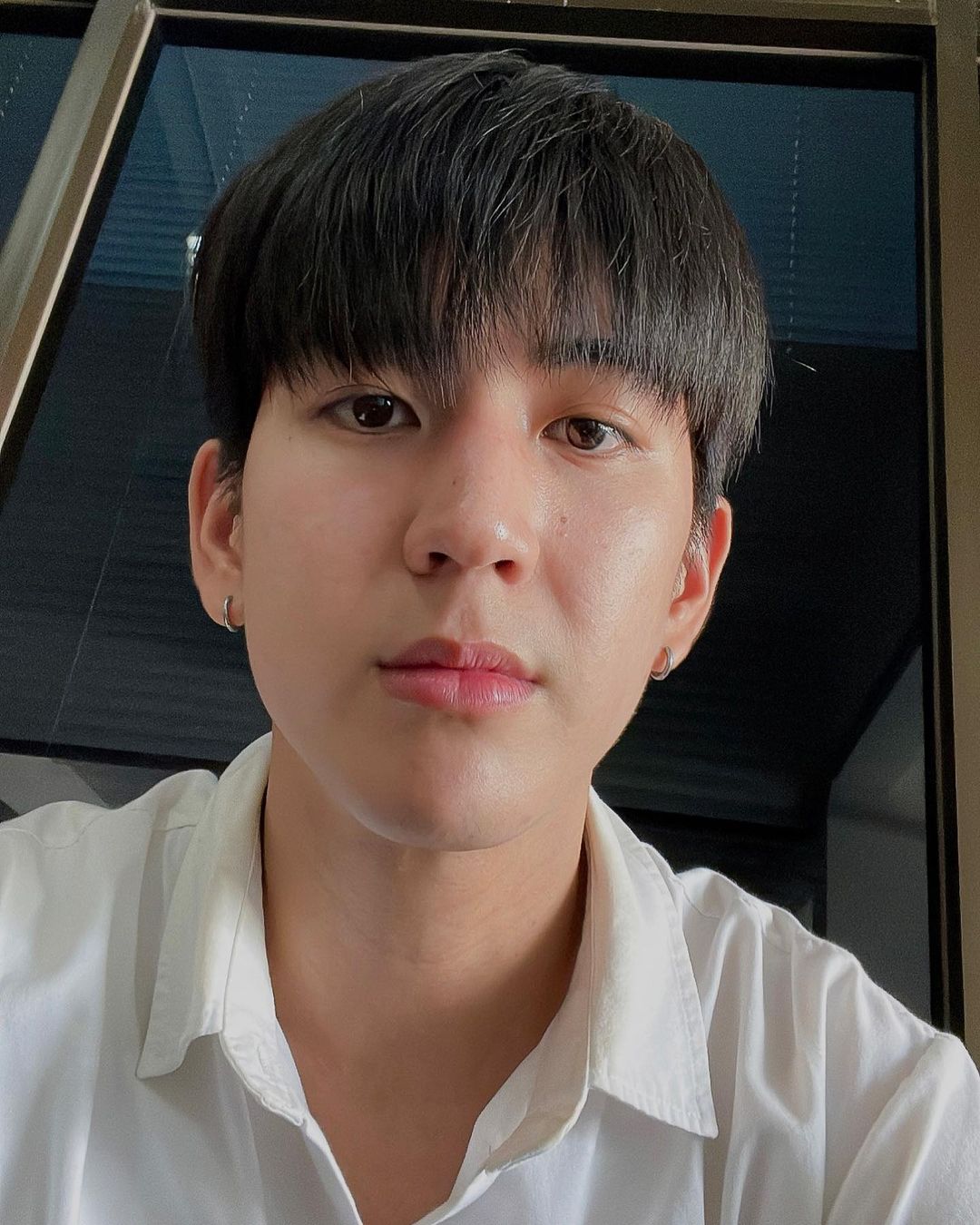 ซี - ทวินันท์ อนุกูลประเสริฐ