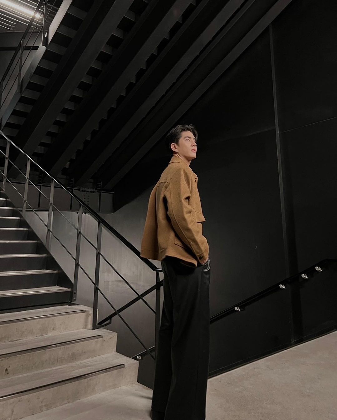 ซี - ทวินันท์ อนุกูลประเสริฐ