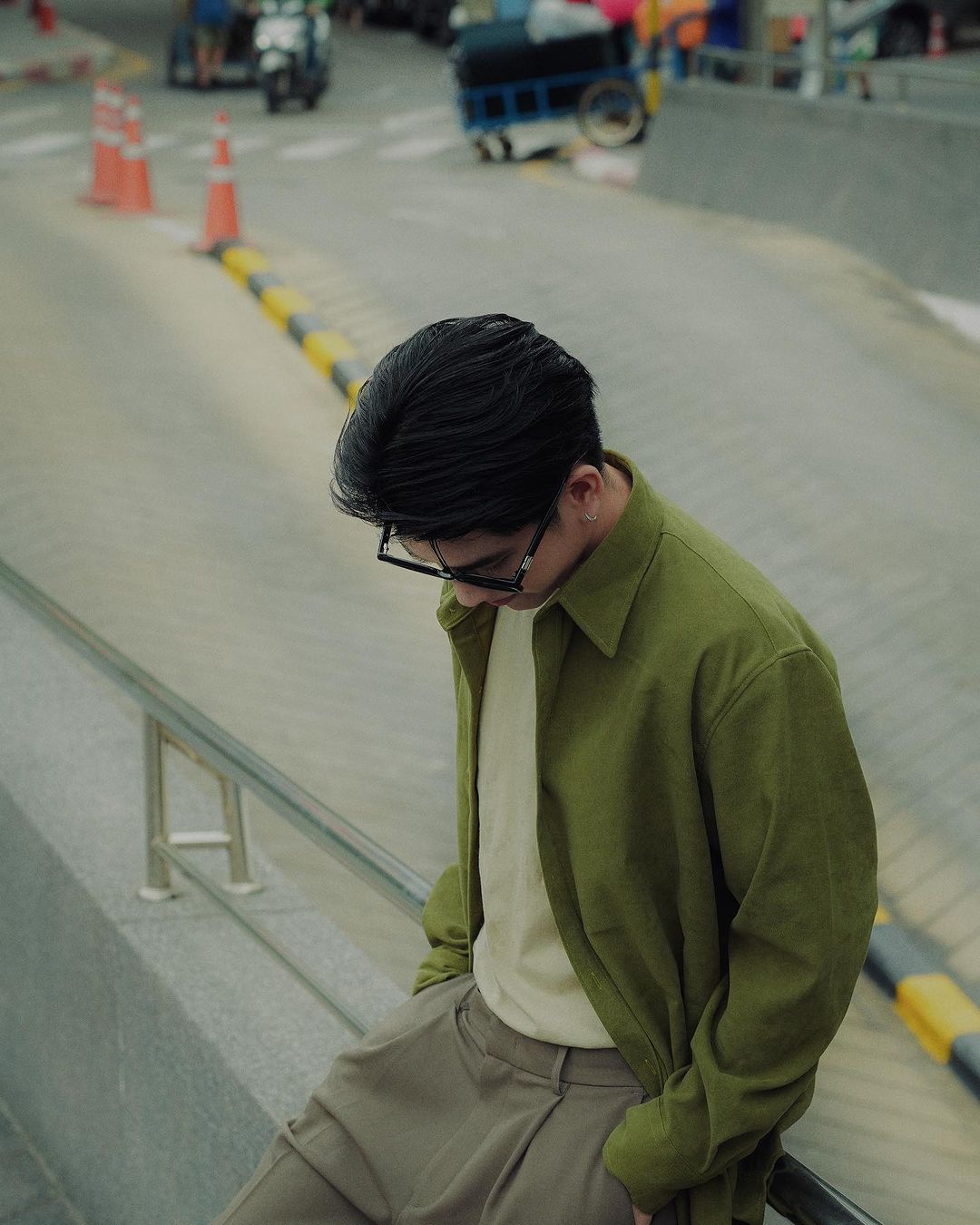 ซี - ทวินันท์ อนุกูลประเสริฐ