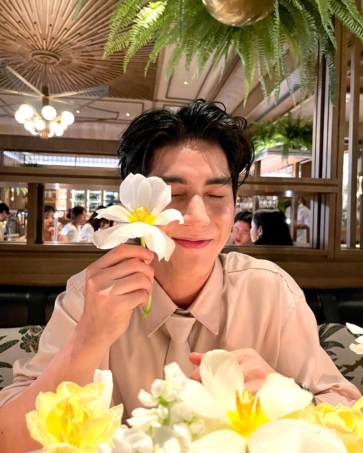 ซี - ทวินันท์ อนุกูลประเสริฐ