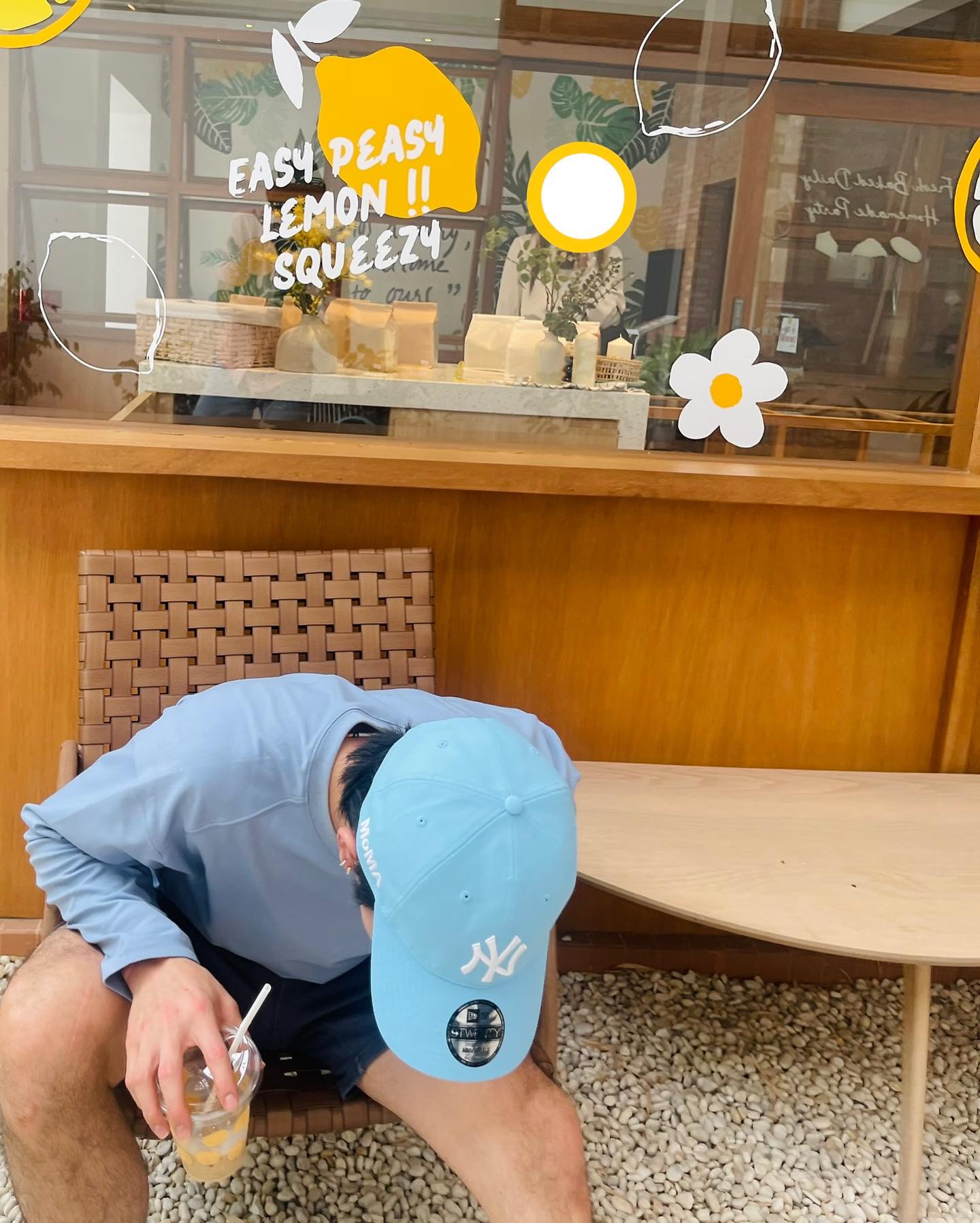 ซี - ทวินันท์ อนุกูลประเสริฐ