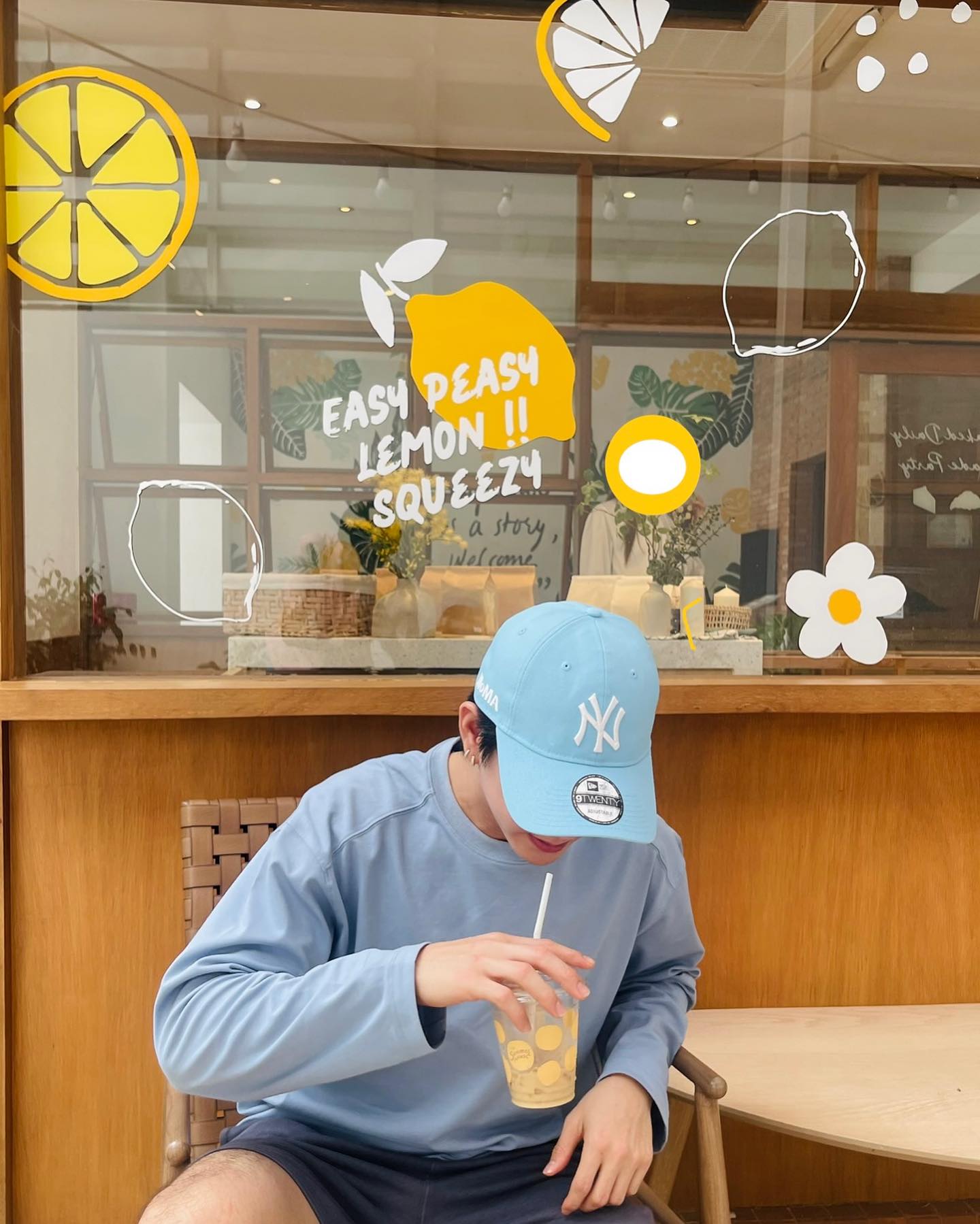 ซี - ทวินันท์ อนุกูลประเสริฐ