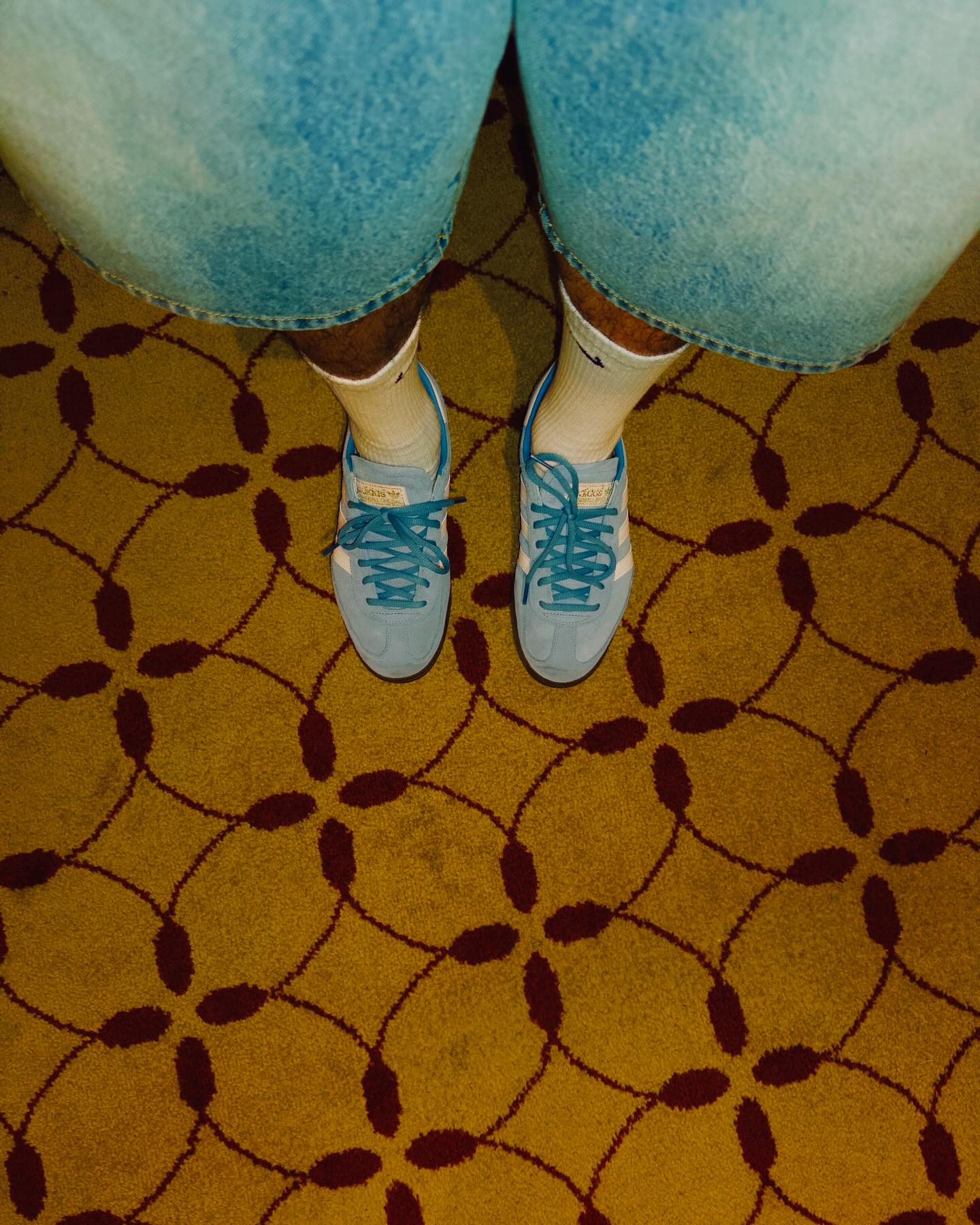 ซี - ทวินันท์ อนุกูลประเสริฐ