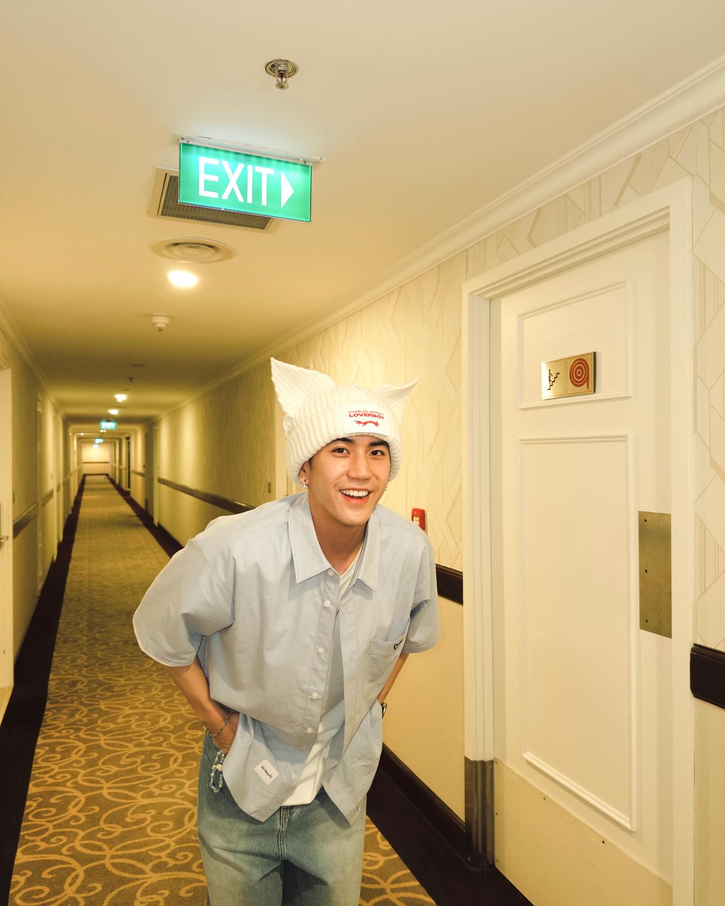 ซี - ทวินันท์ อนุกูลประเสริฐ