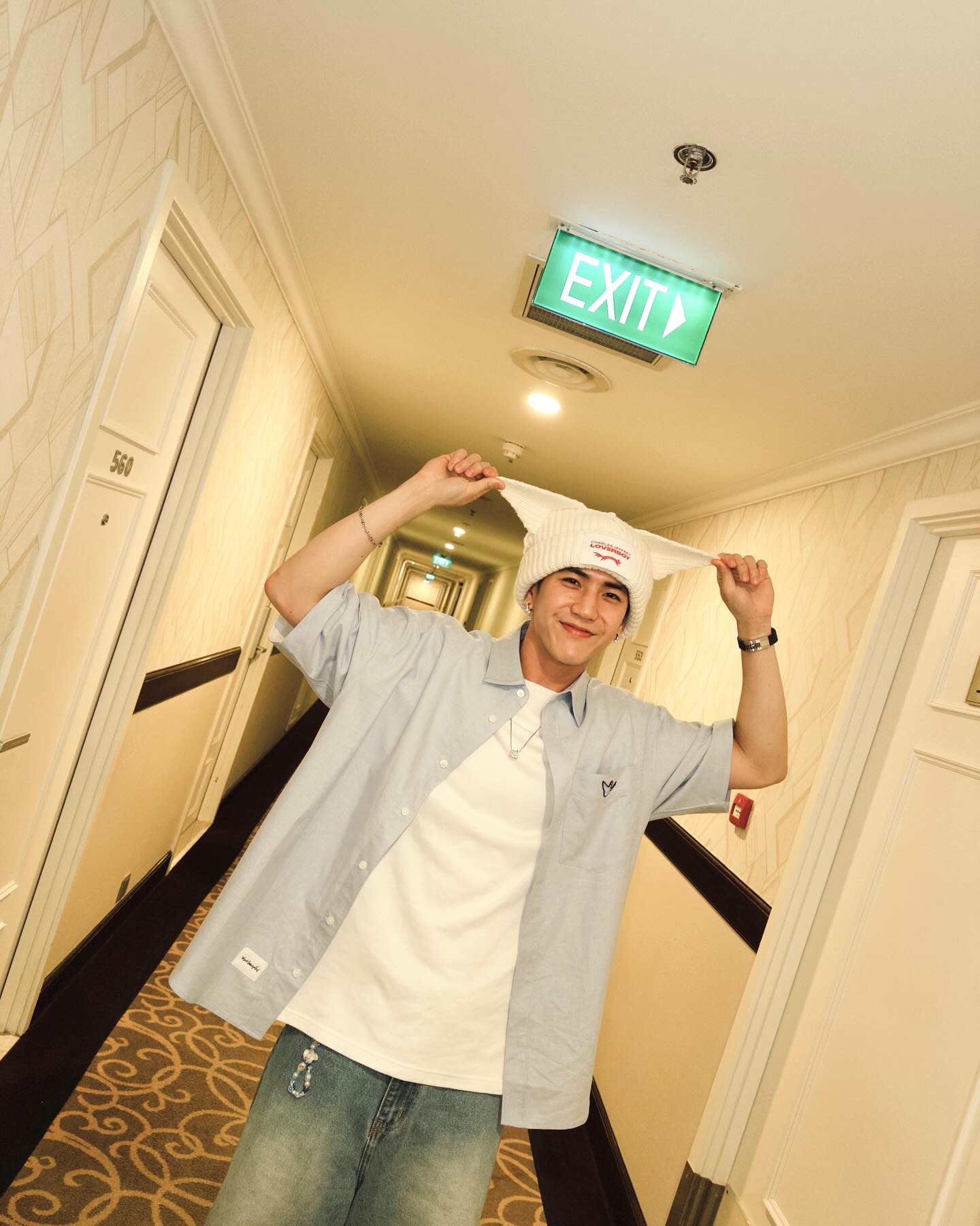 ซี - ทวินันท์ อนุกูลประเสริฐ