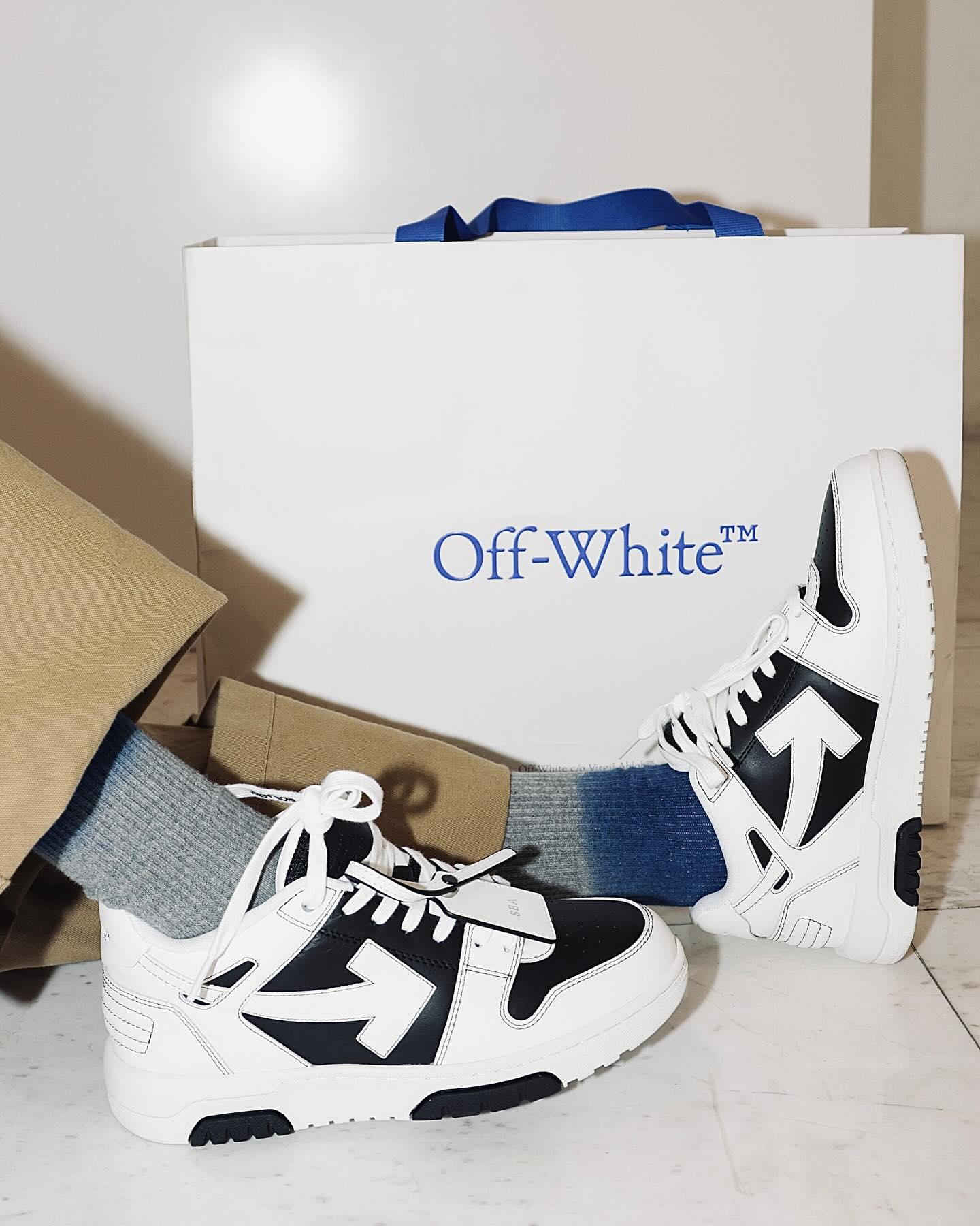 ซี - ทวินันท์ อนุกูลประเสริฐ