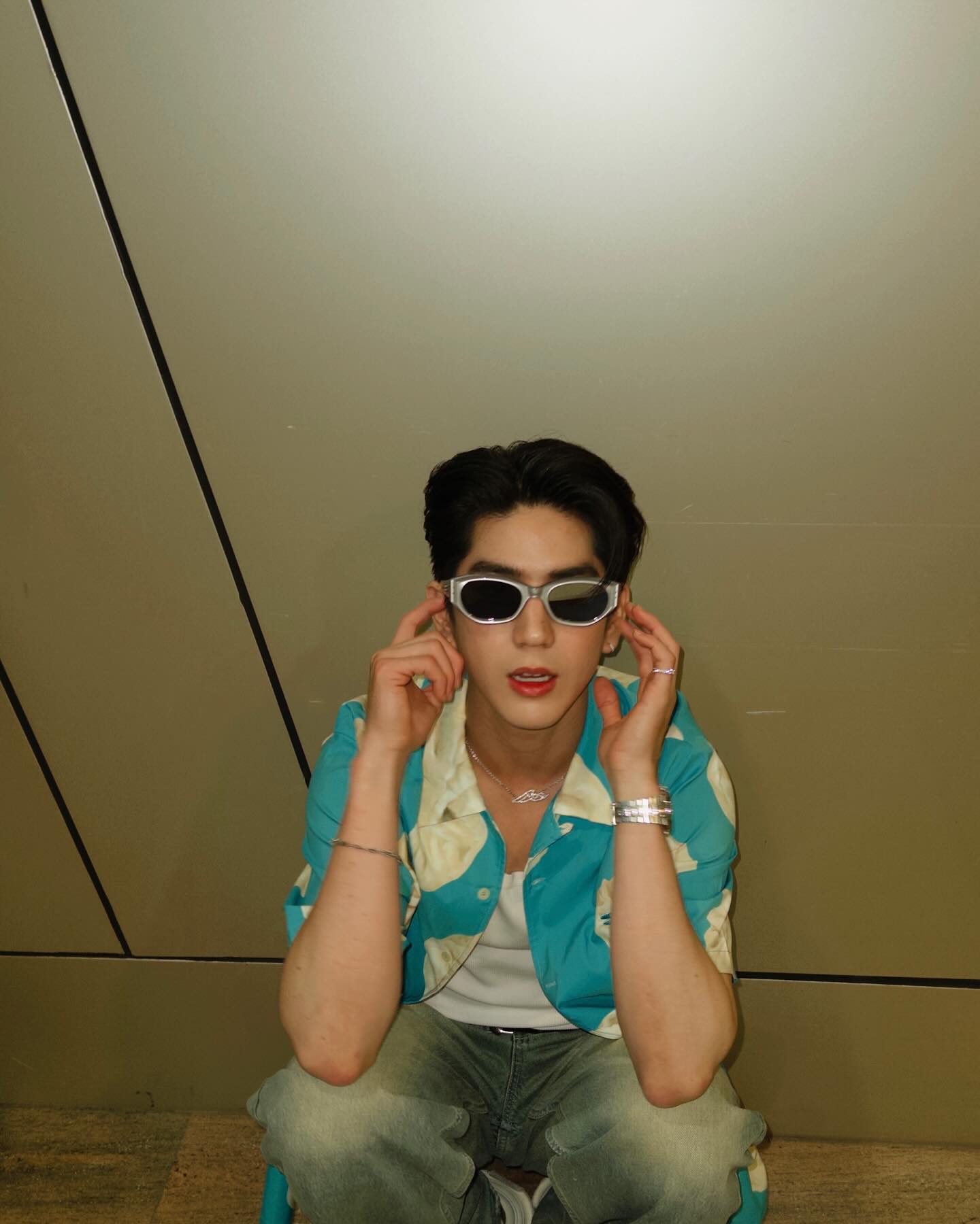 ซี - ทวินันท์ อนุกูลประเสริฐ