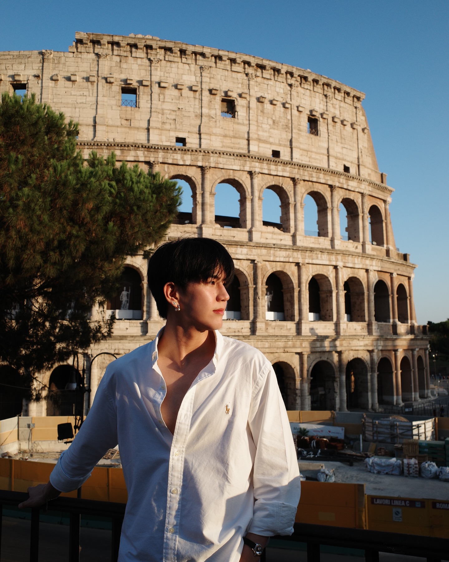 ซี - ทวินันท์ อนุกูลประเสริฐ