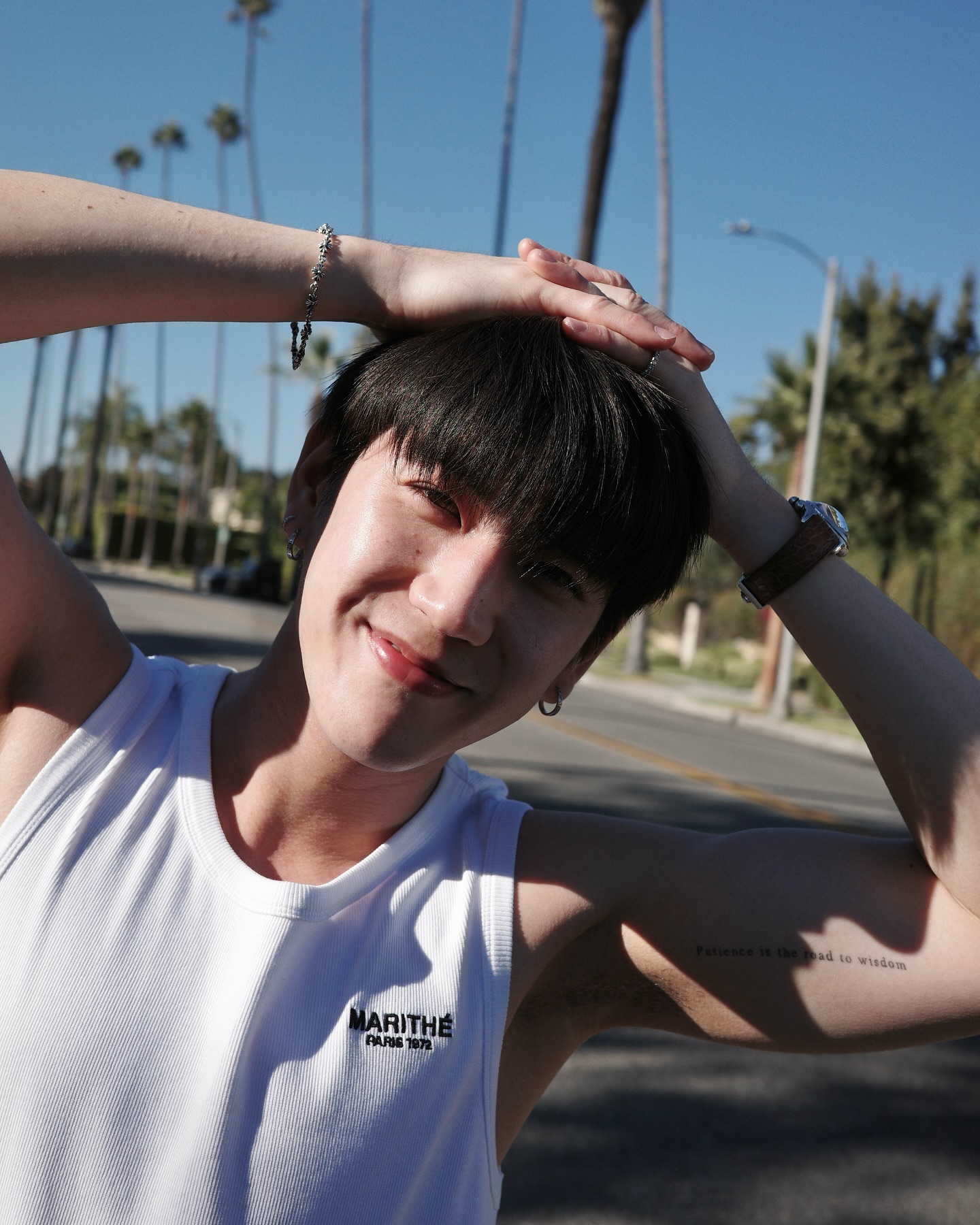 ซี - ทวินันท์ อนุกูลประเสริฐ