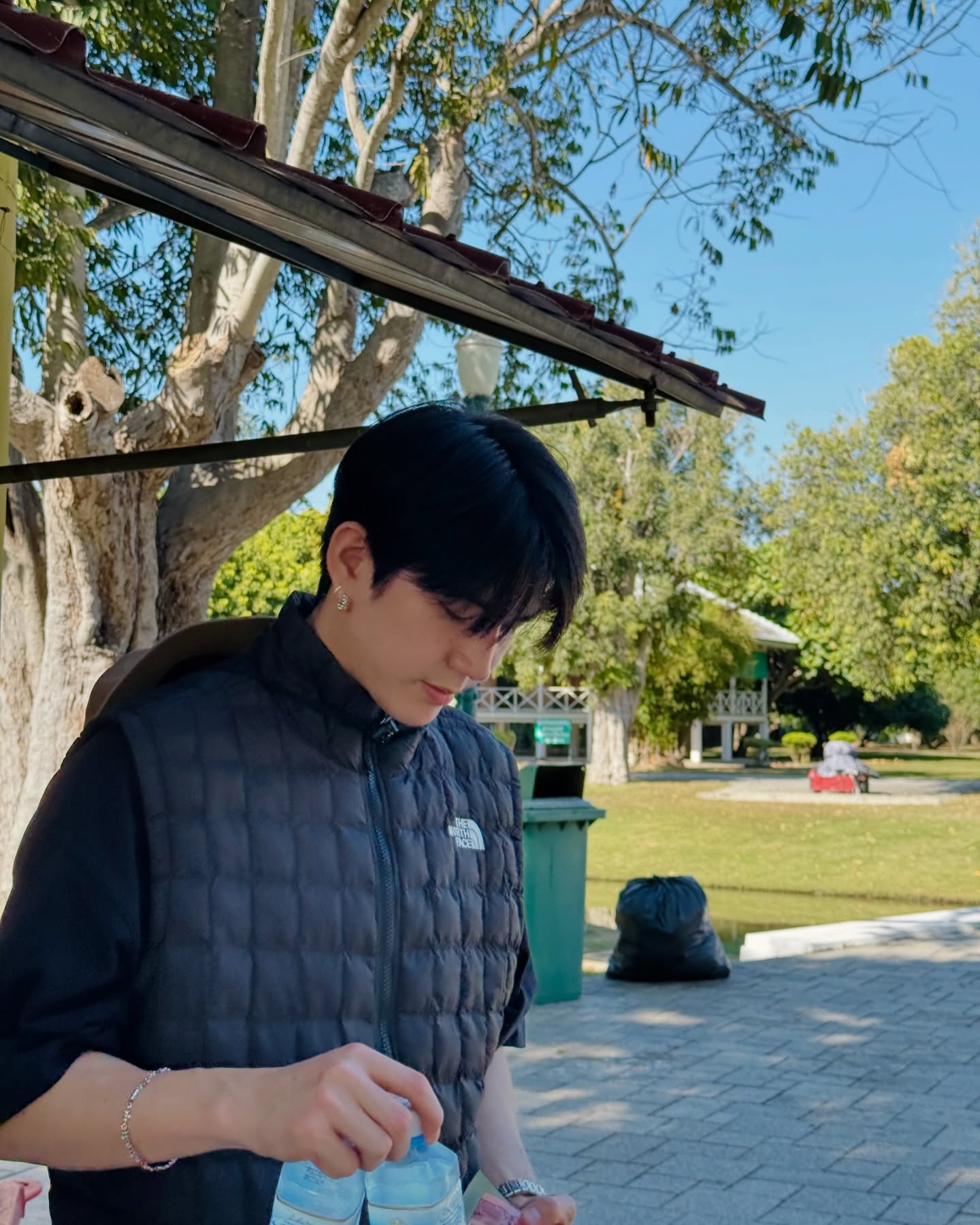ซี - ทวินันท์ อนุกูลประเสริฐ