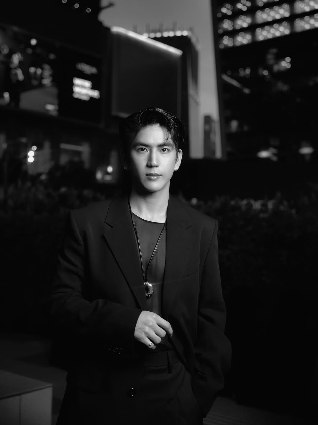 ซี - ทวินันท์ อนุกูลประเสริฐ