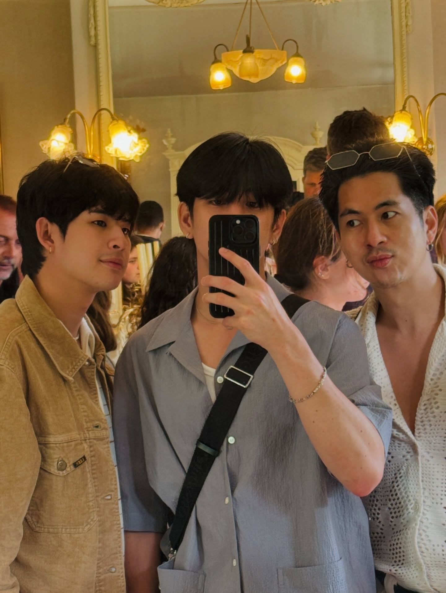 ซี - ทวินันท์ อนุกูลประเสริฐ