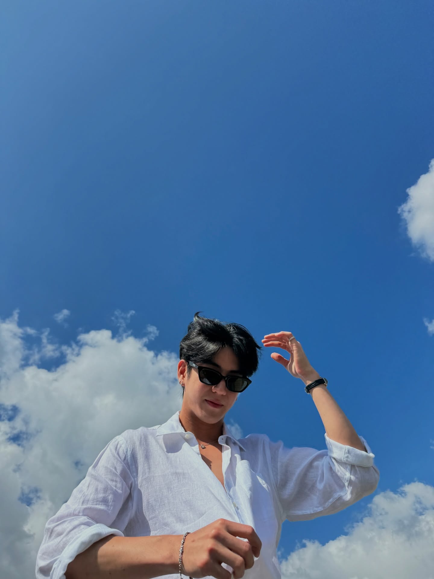 ซี - ทวินันท์ อนุกูลประเสริฐ