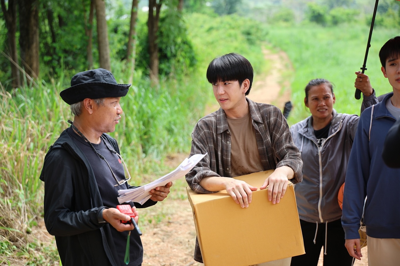 ซี - ทวินันท์ อนุกูลประเสริฐ