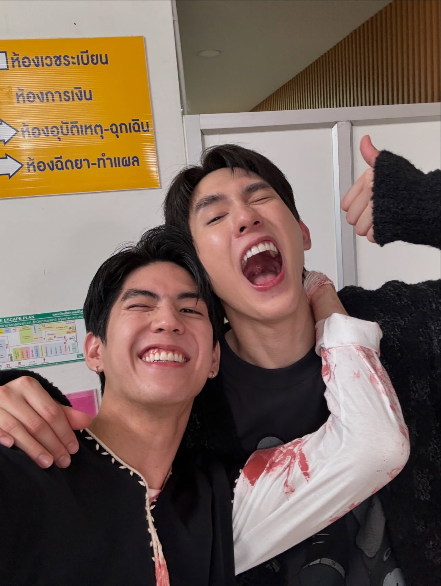 ซี - ทวินันท์ อนุกูลประเสริฐ