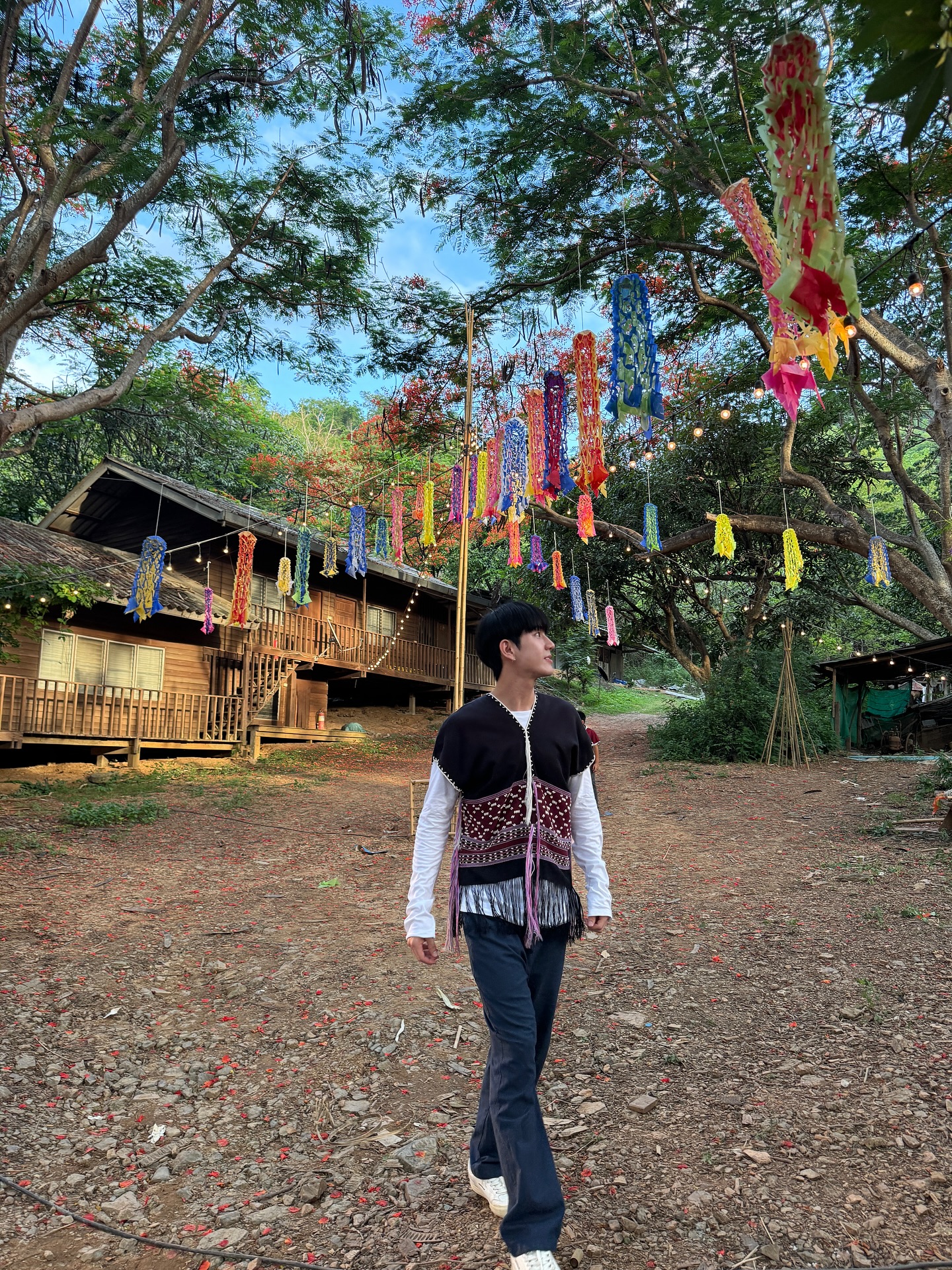 ซี - ทวินันท์ อนุกูลประเสริฐ