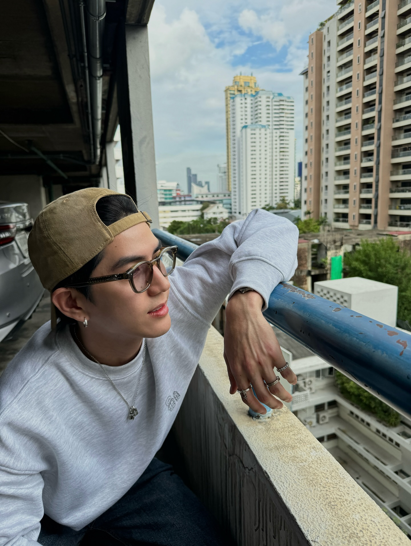 ซี - ทวินันท์ อนุกูลประเสริฐ