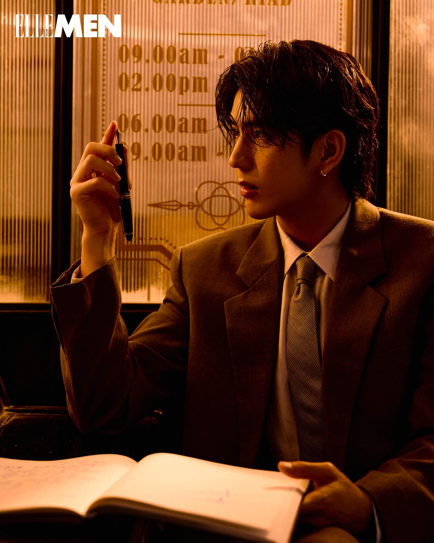 ซี - ทวินันท์ อนุกูลประเสริฐ