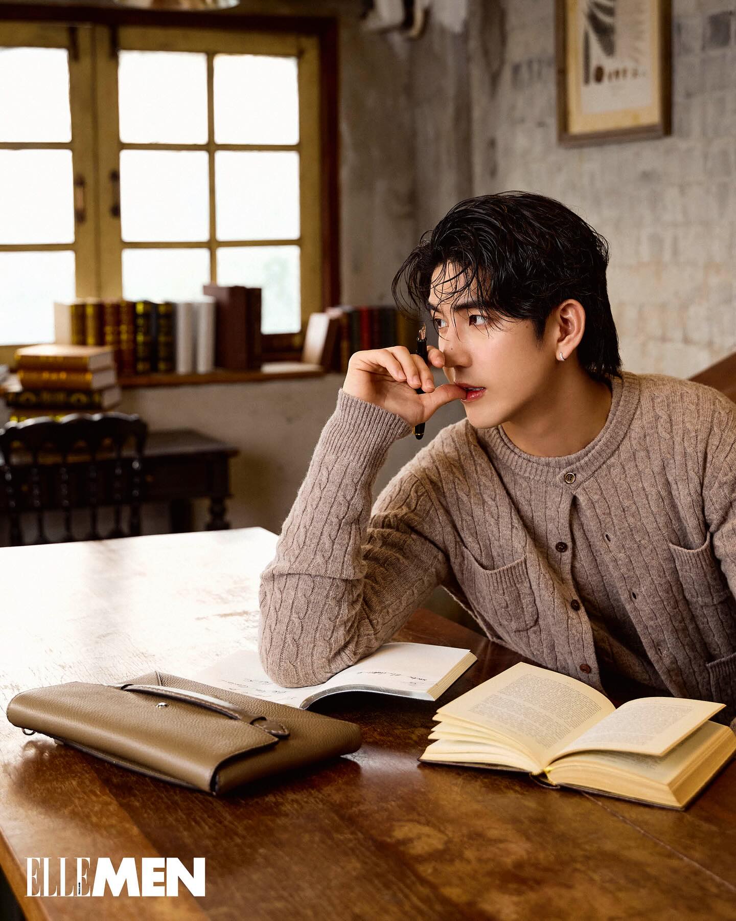 ซี - ทวินันท์ อนุกูลประเสริฐ