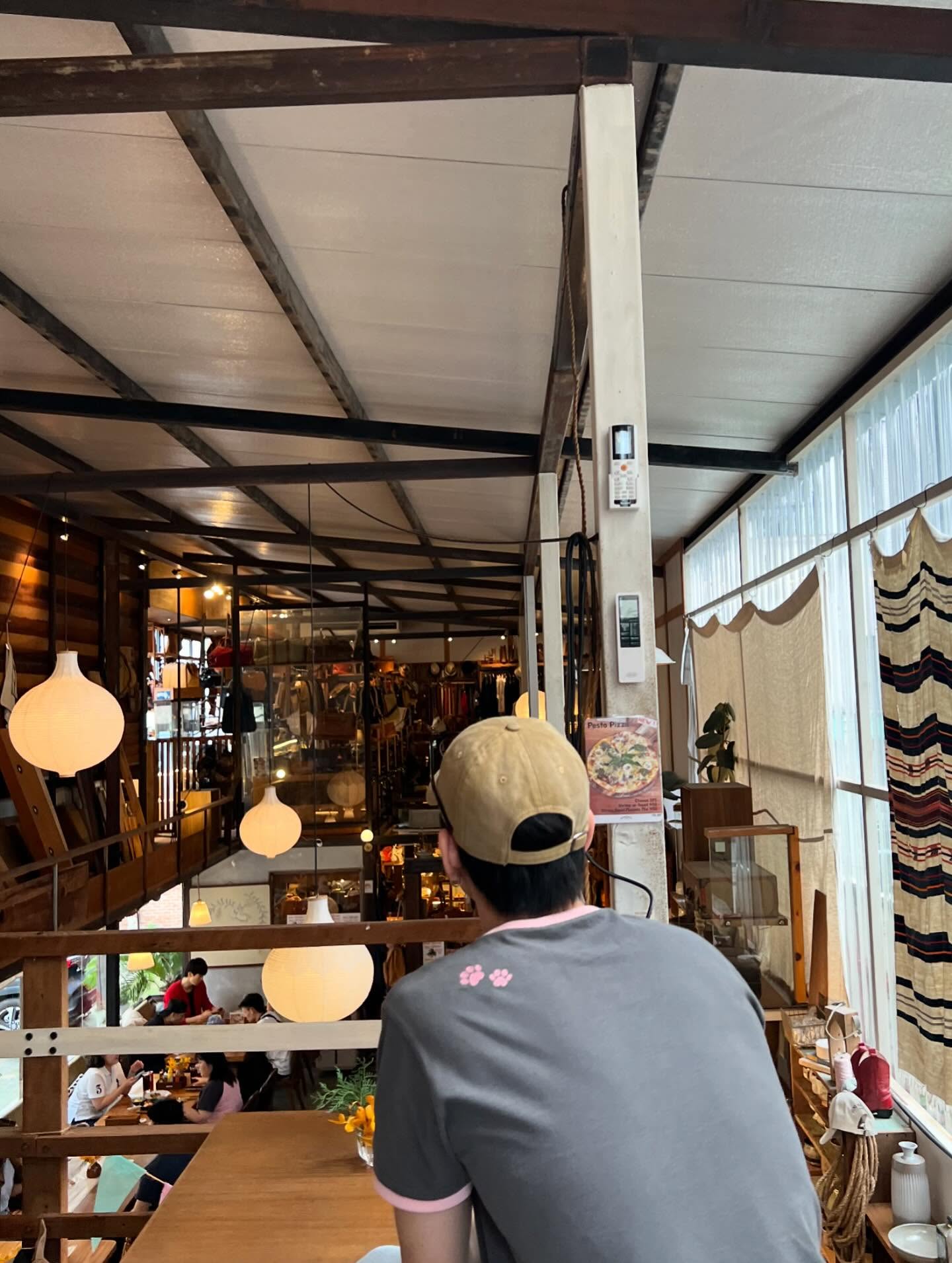 ซี - ทวินันท์ อนุกูลประเสริฐ