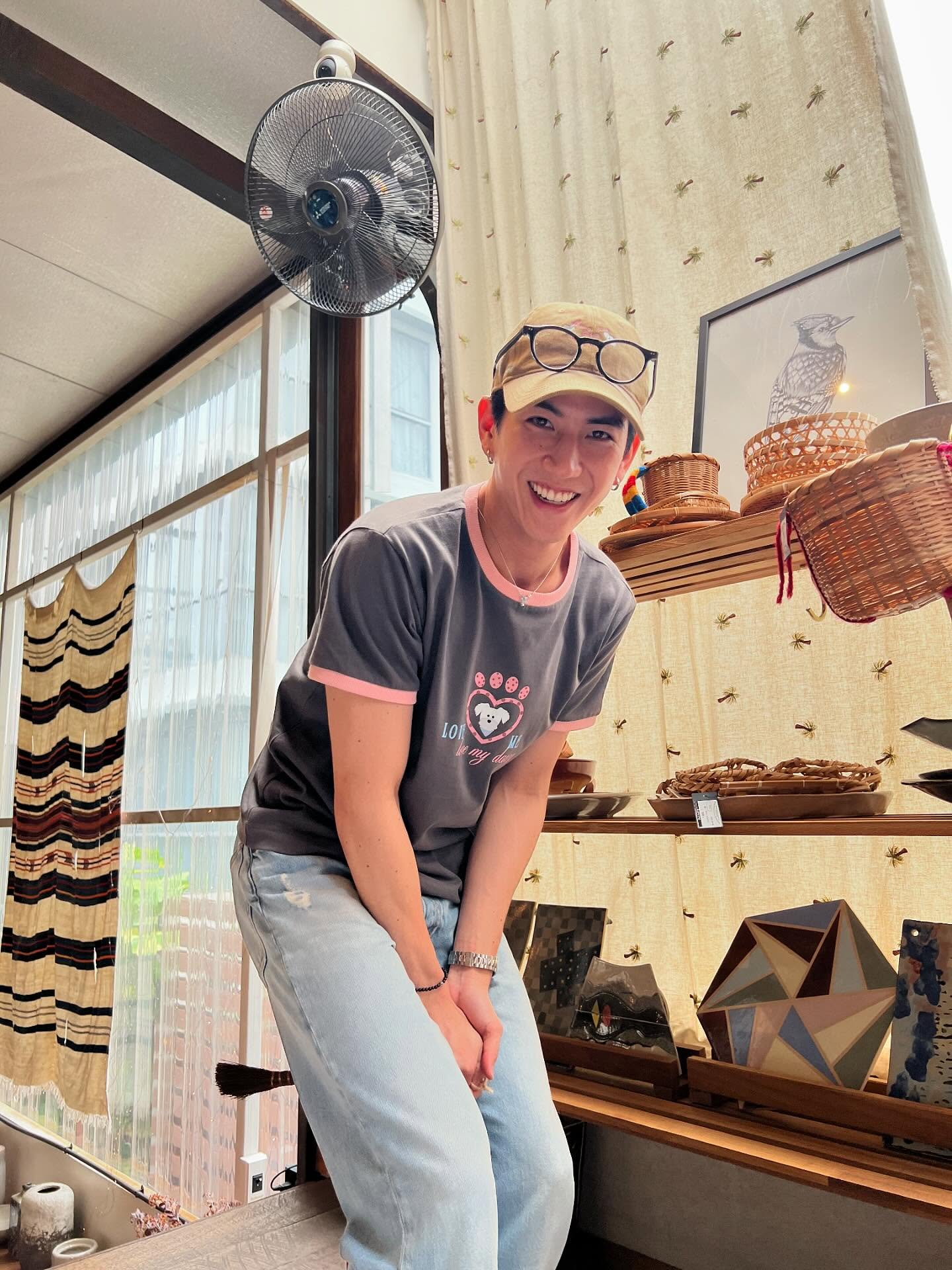 ซี - ทวินันท์ อนุกูลประเสริฐ