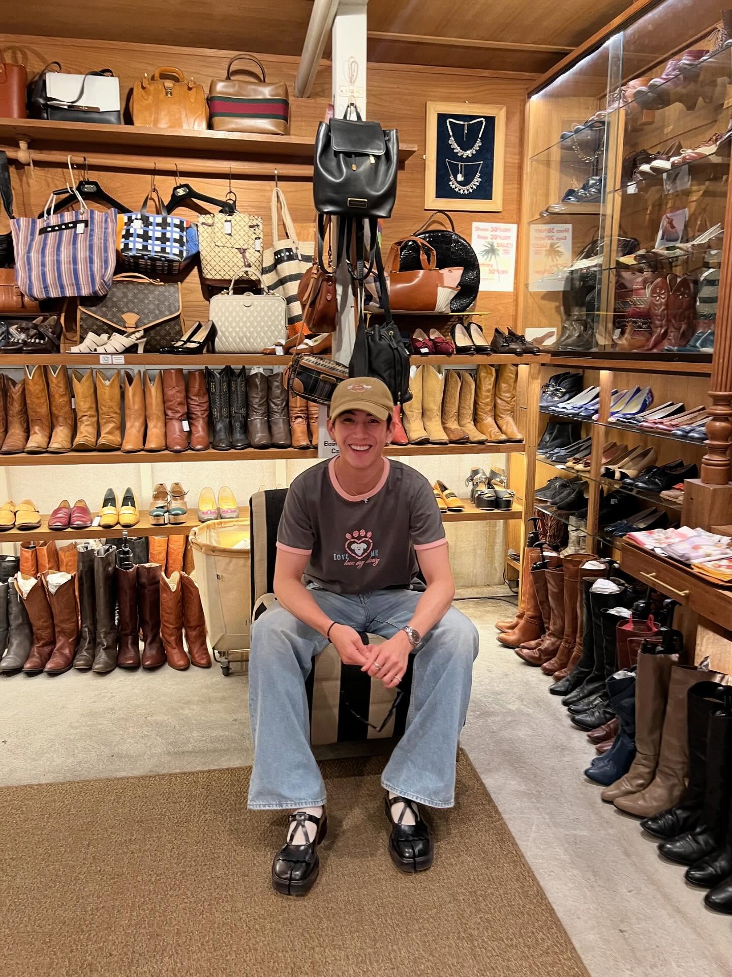 ซี - ทวินันท์ อนุกูลประเสริฐ