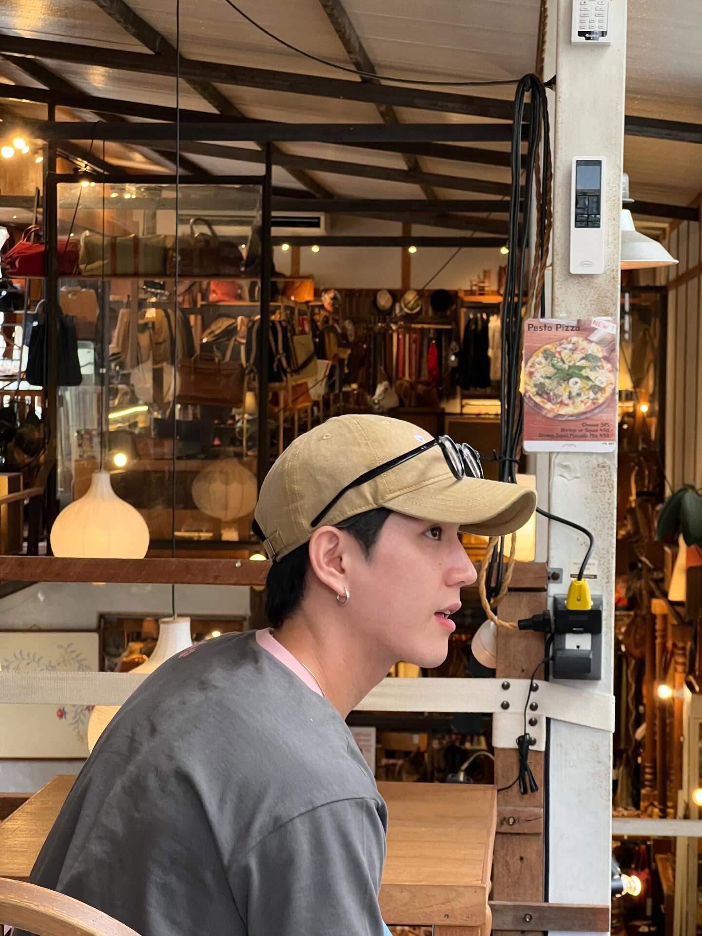 ซี - ทวินันท์ อนุกูลประเสริฐ