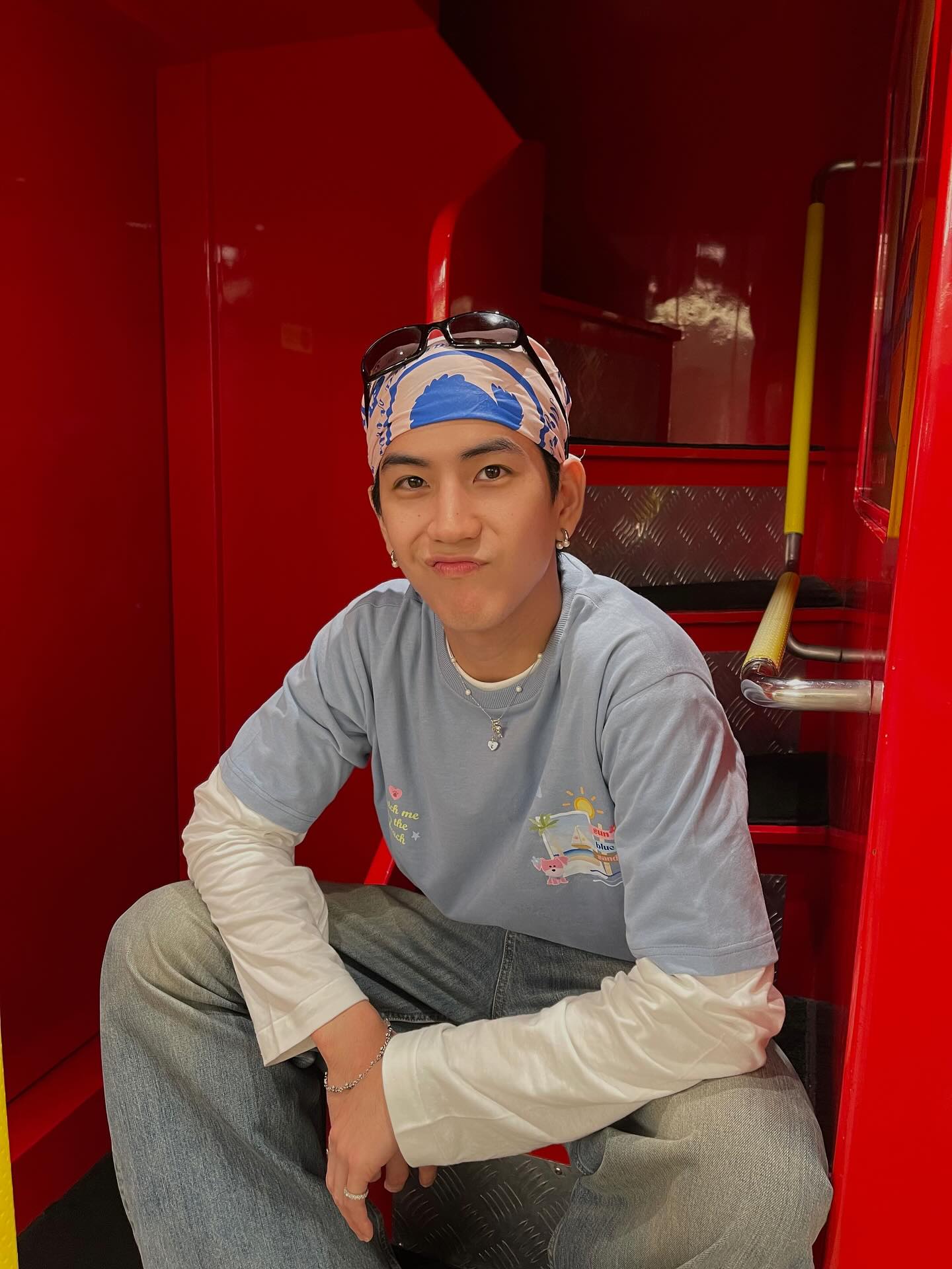 ซี - ทวินันท์ อนุกูลประเสริฐ